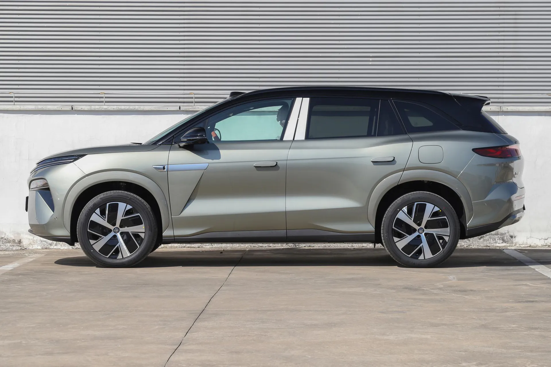  Tang L EV 670 KM RWD LiDAR Prestige