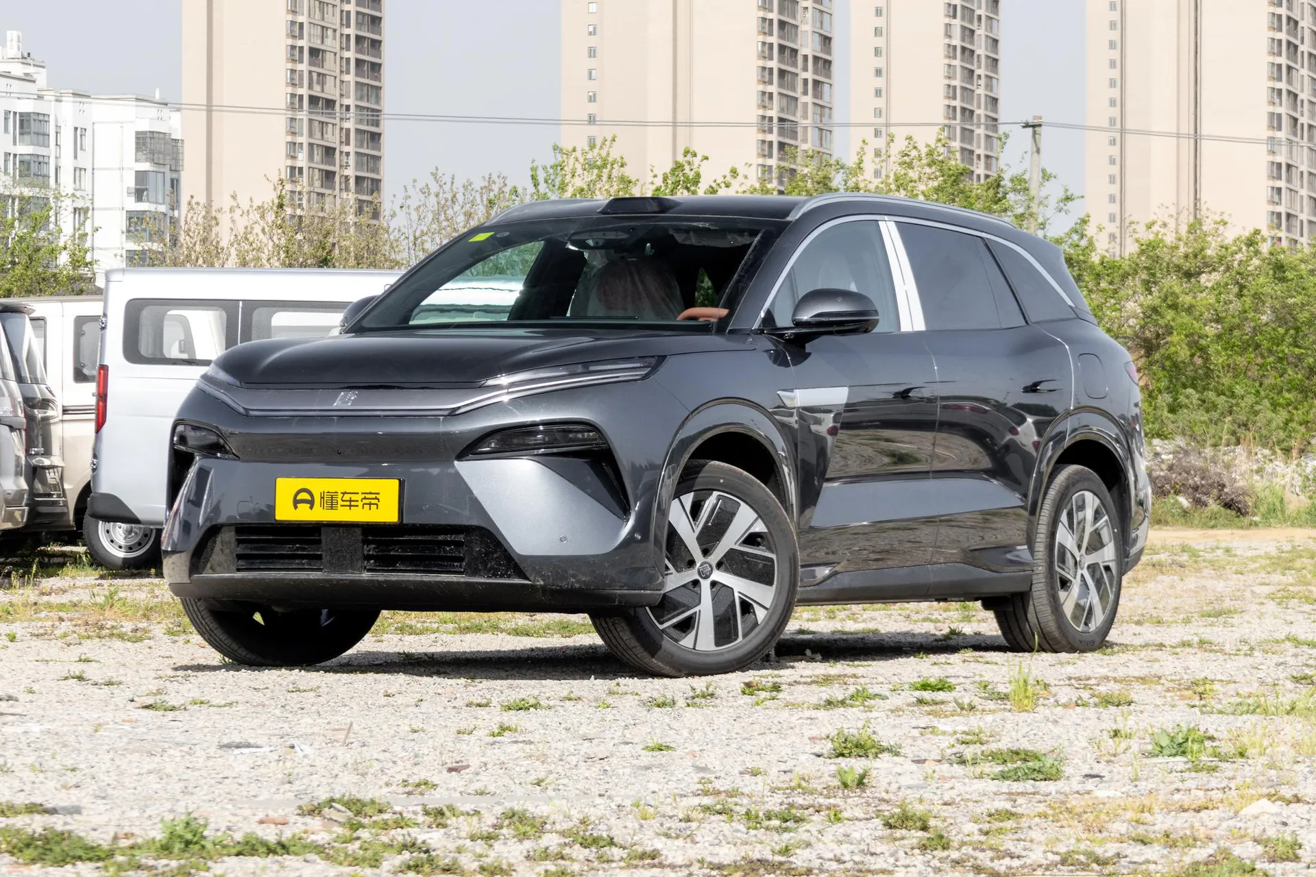  Tang L EV 670 KM RWD LiDAR Prestige