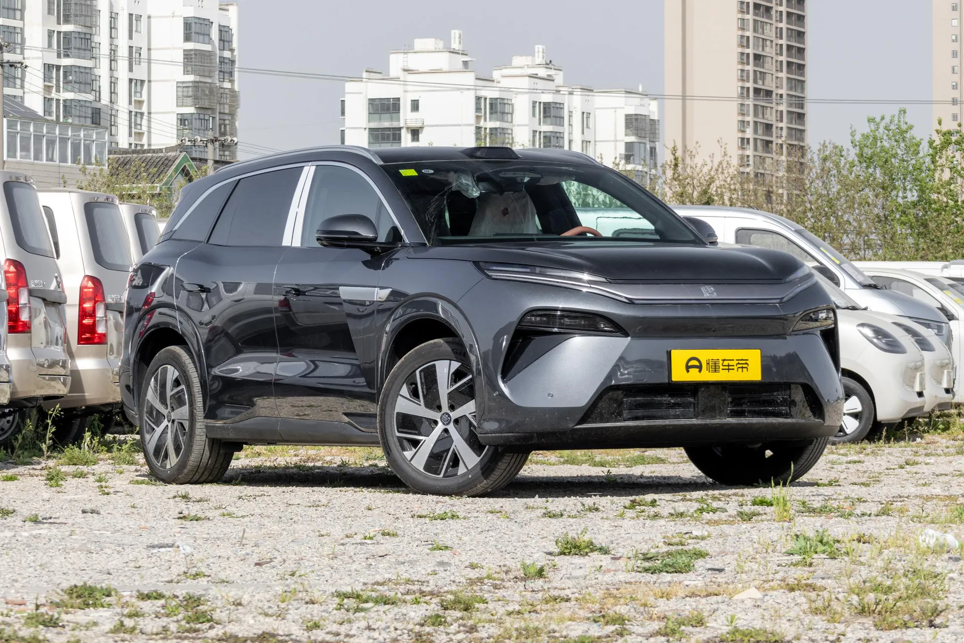 Tang L EV 670 KM RWD LiDAR Prestige
