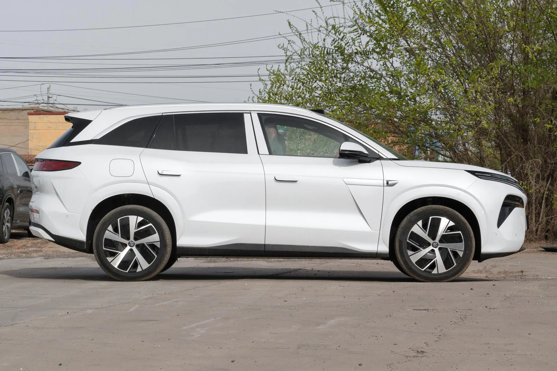  Tang L EV 670 KM RWD LiDAR Prestige