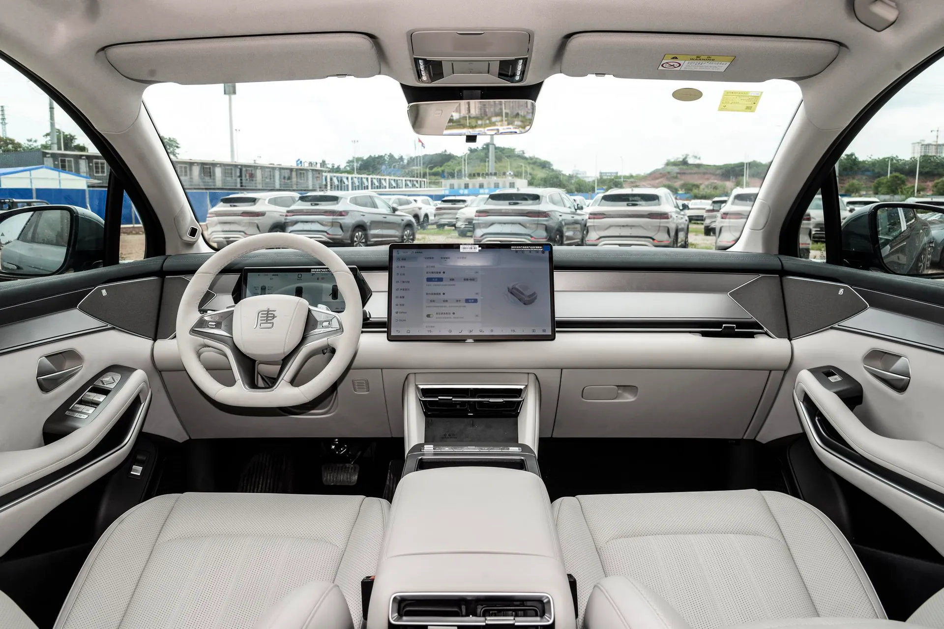  Tang L EV 670 KM RWD LiDAR Prestige