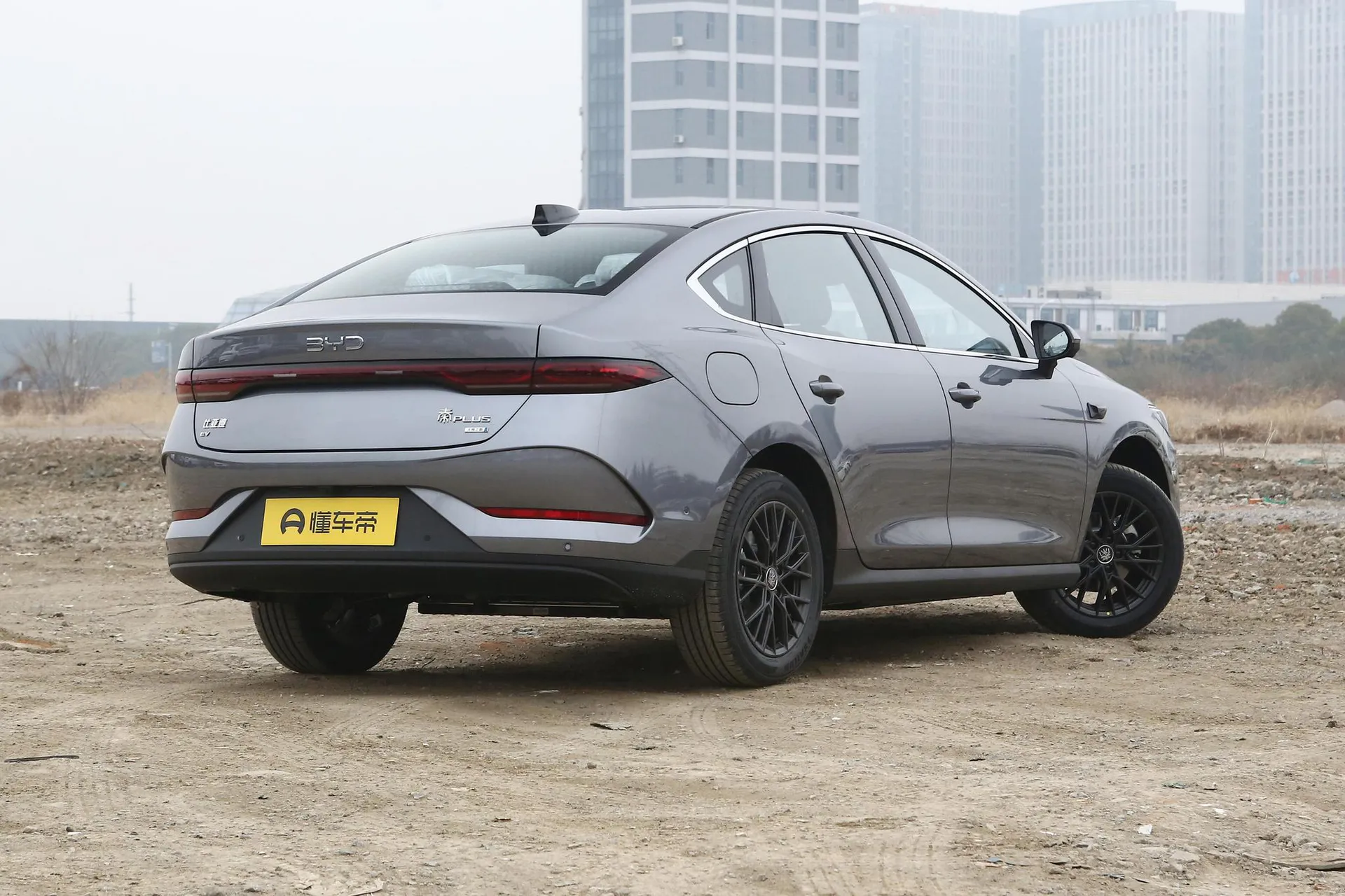  Qin Plus EV Smart Driving 510 KM Leading
