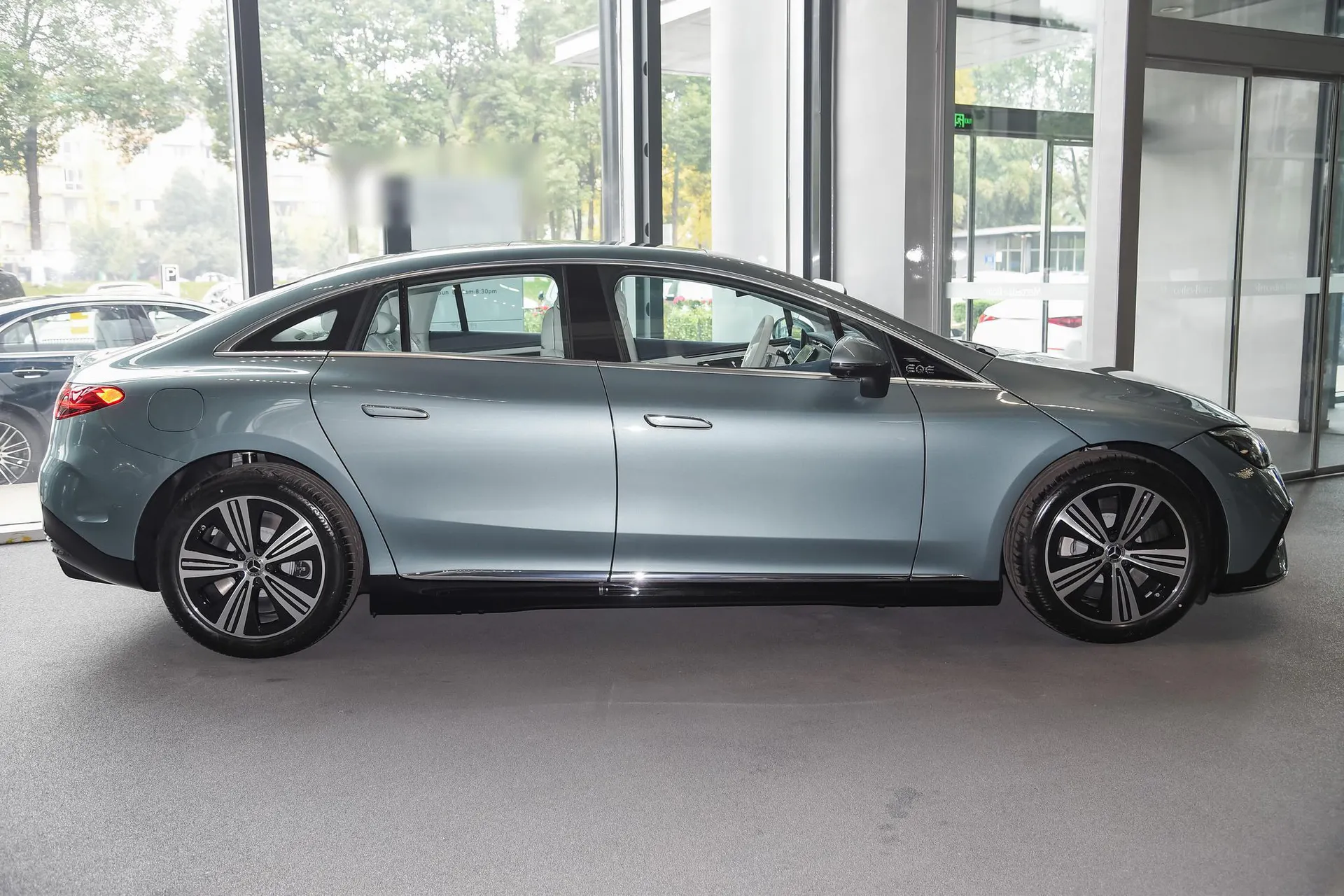  EQE 500 4MATIC Luxury