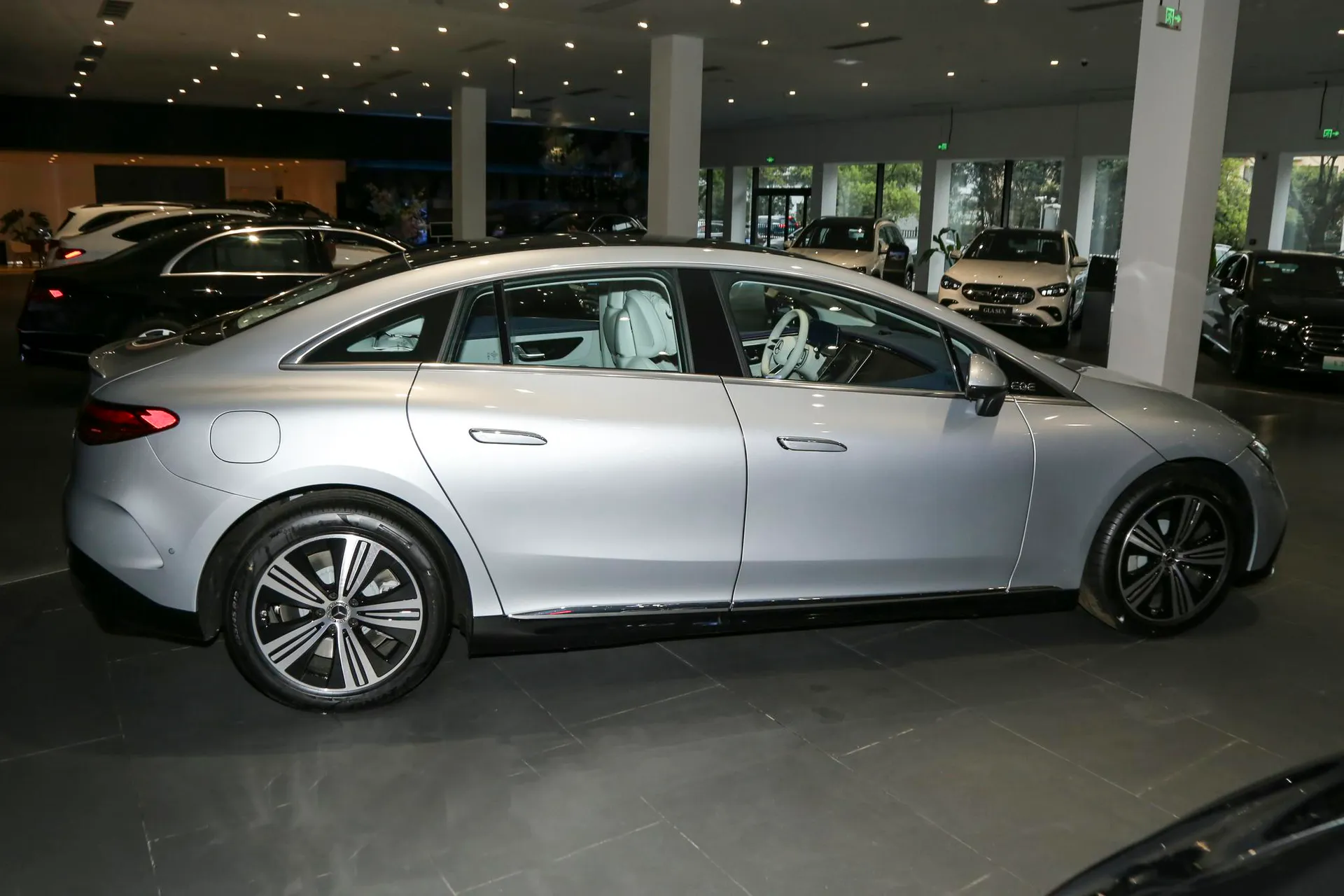  EQE 500 4MATIC Luxury