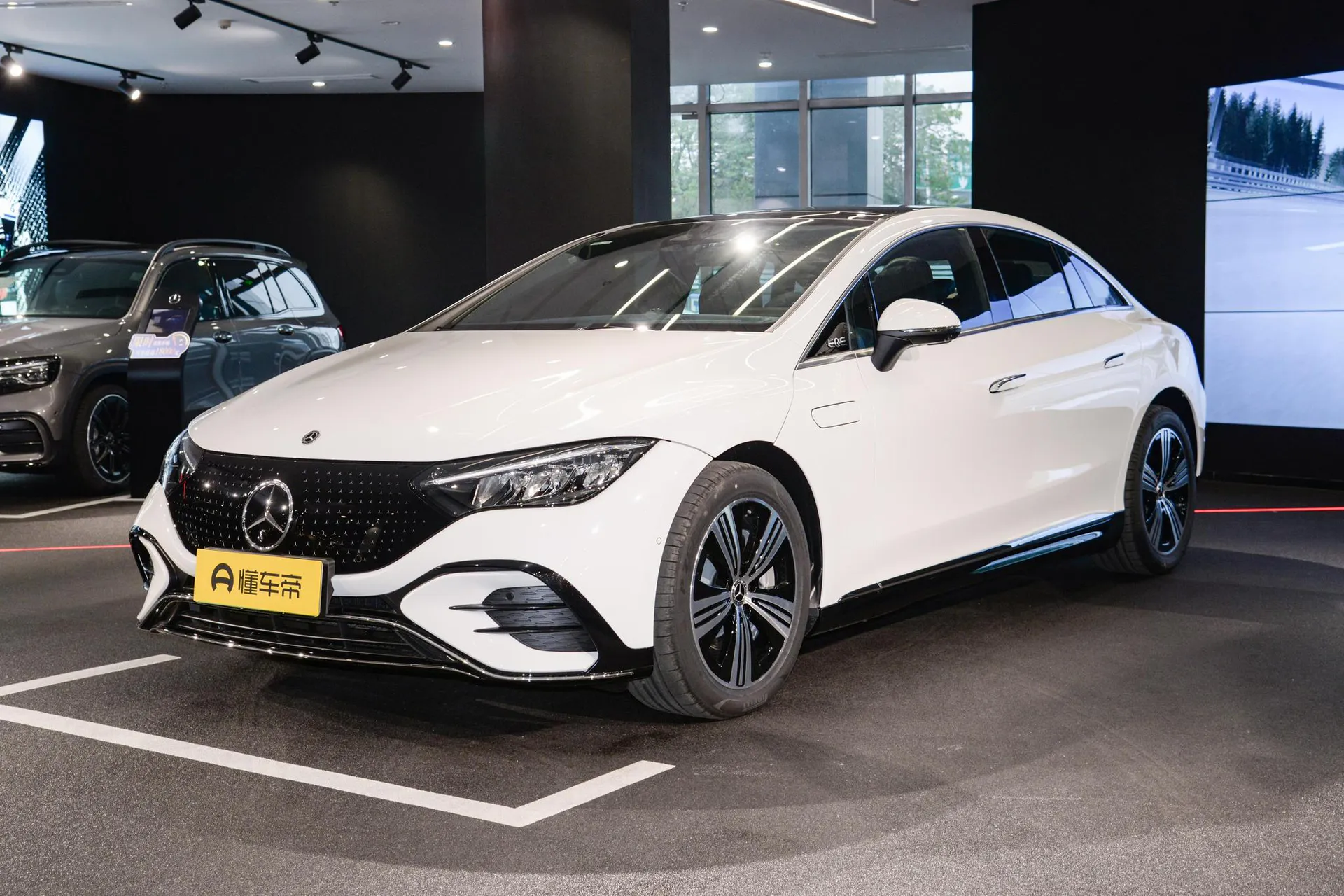  EQE 500 4MATIC Luxury