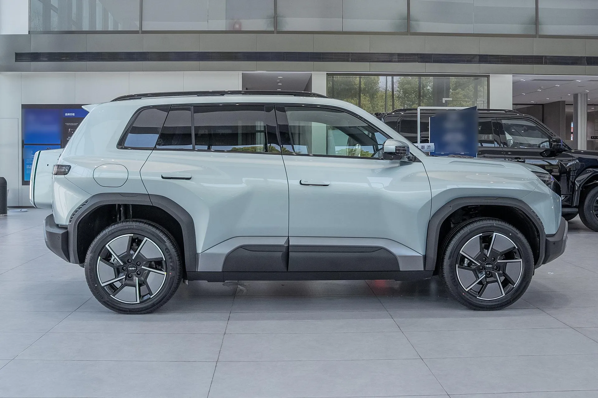  Titanium 3 501 KM AWD Max