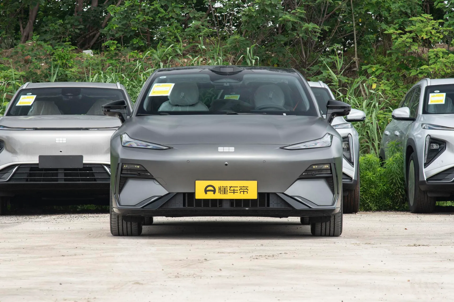  E8 620km AWD Starship LiDAR