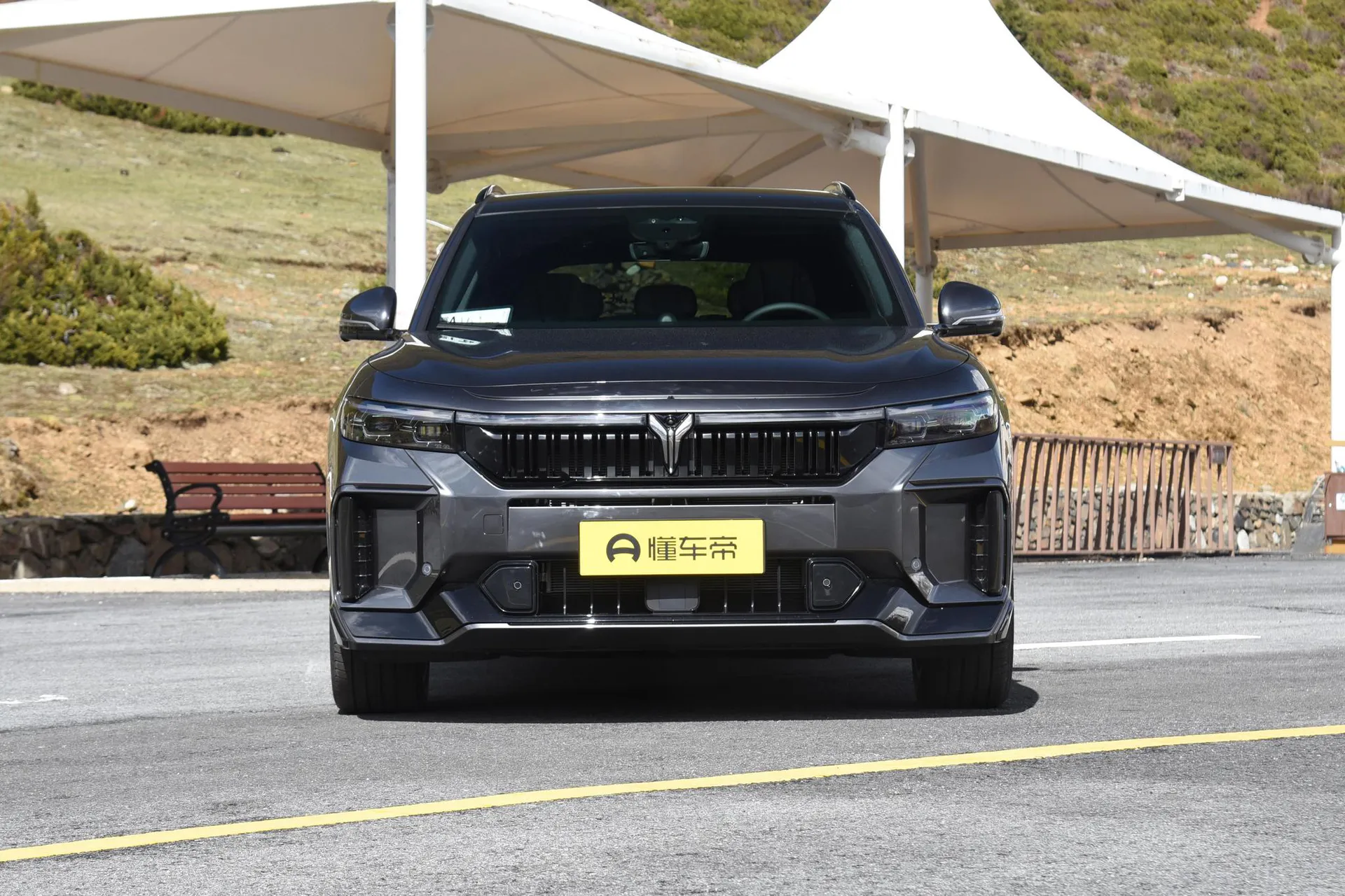  Free 318 AWD Explorer