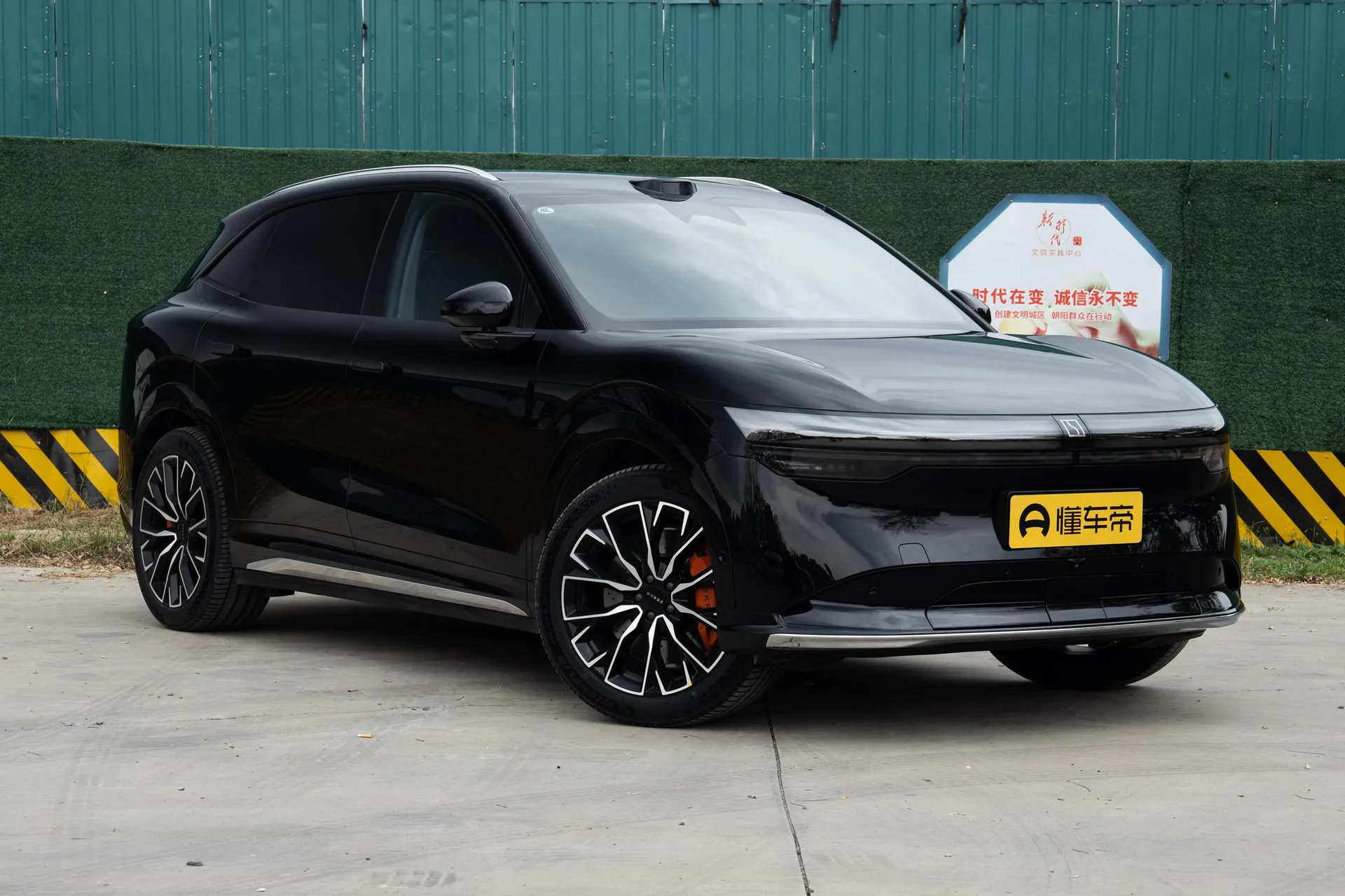  7X 100kWh Long Range AWD Smart Driving