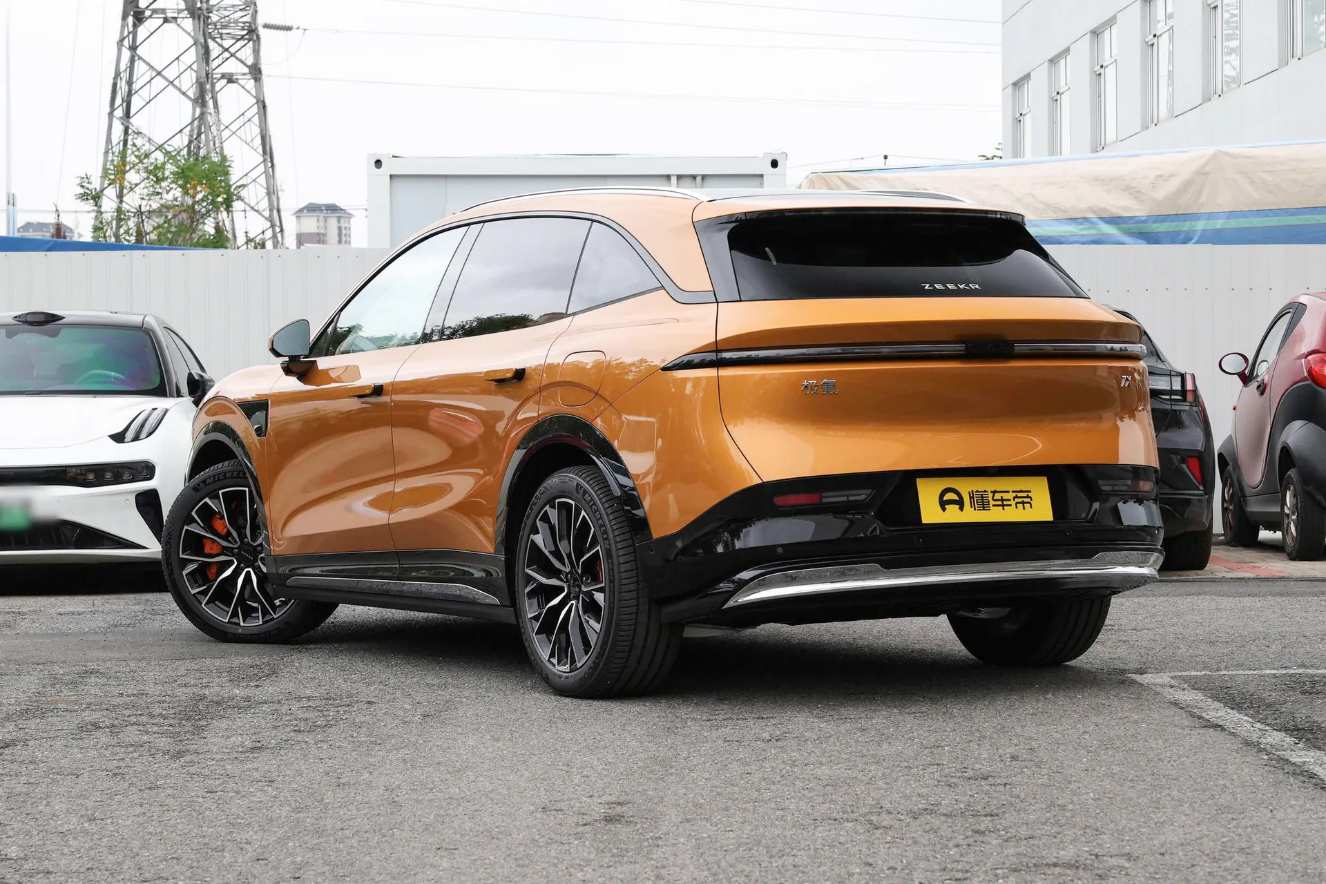  7X 100kWh Long Range AWD Smart Driving