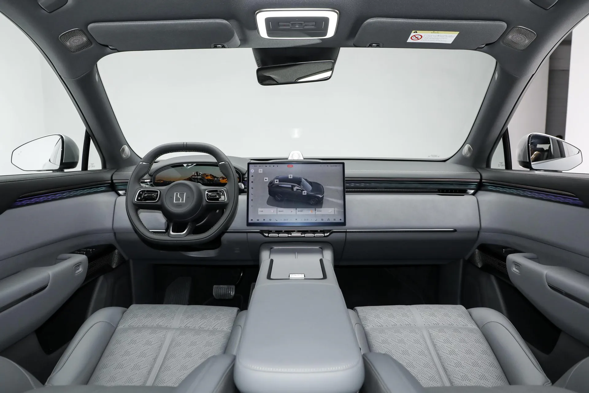  7X 100kWh Long Range AWD Smart Driving