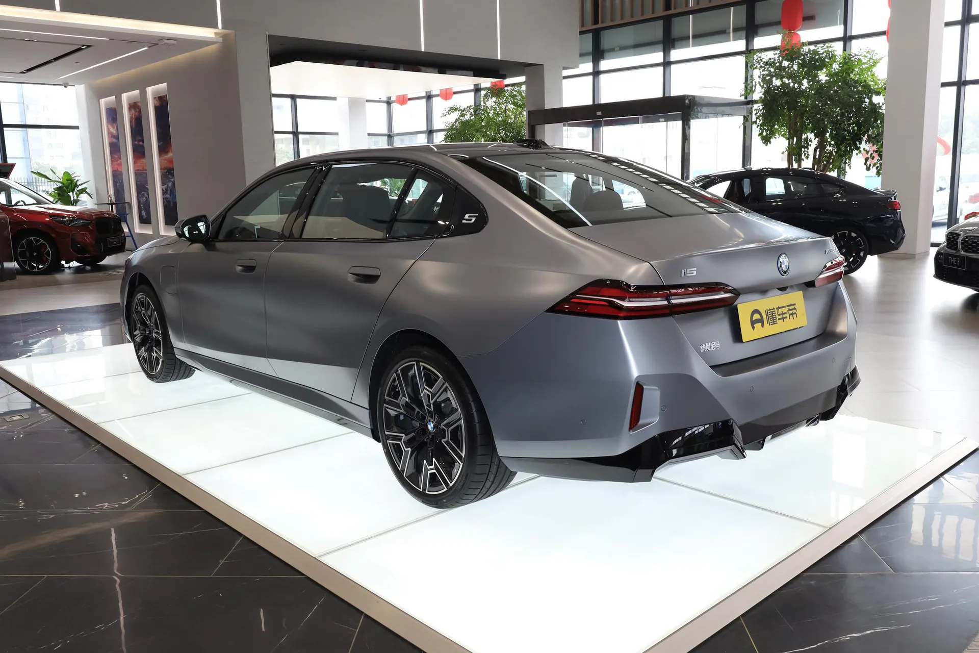  i5 Facelift xDrive 50 L M Sport