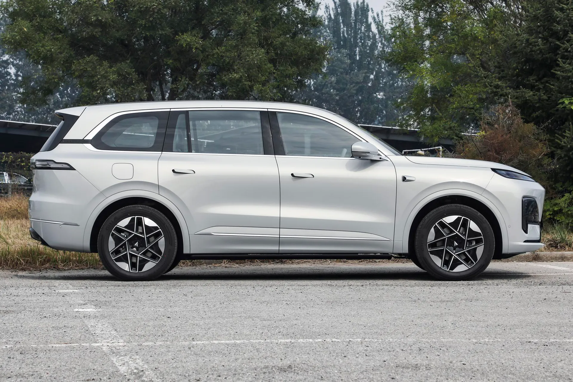  S09 Facelift RWD Max