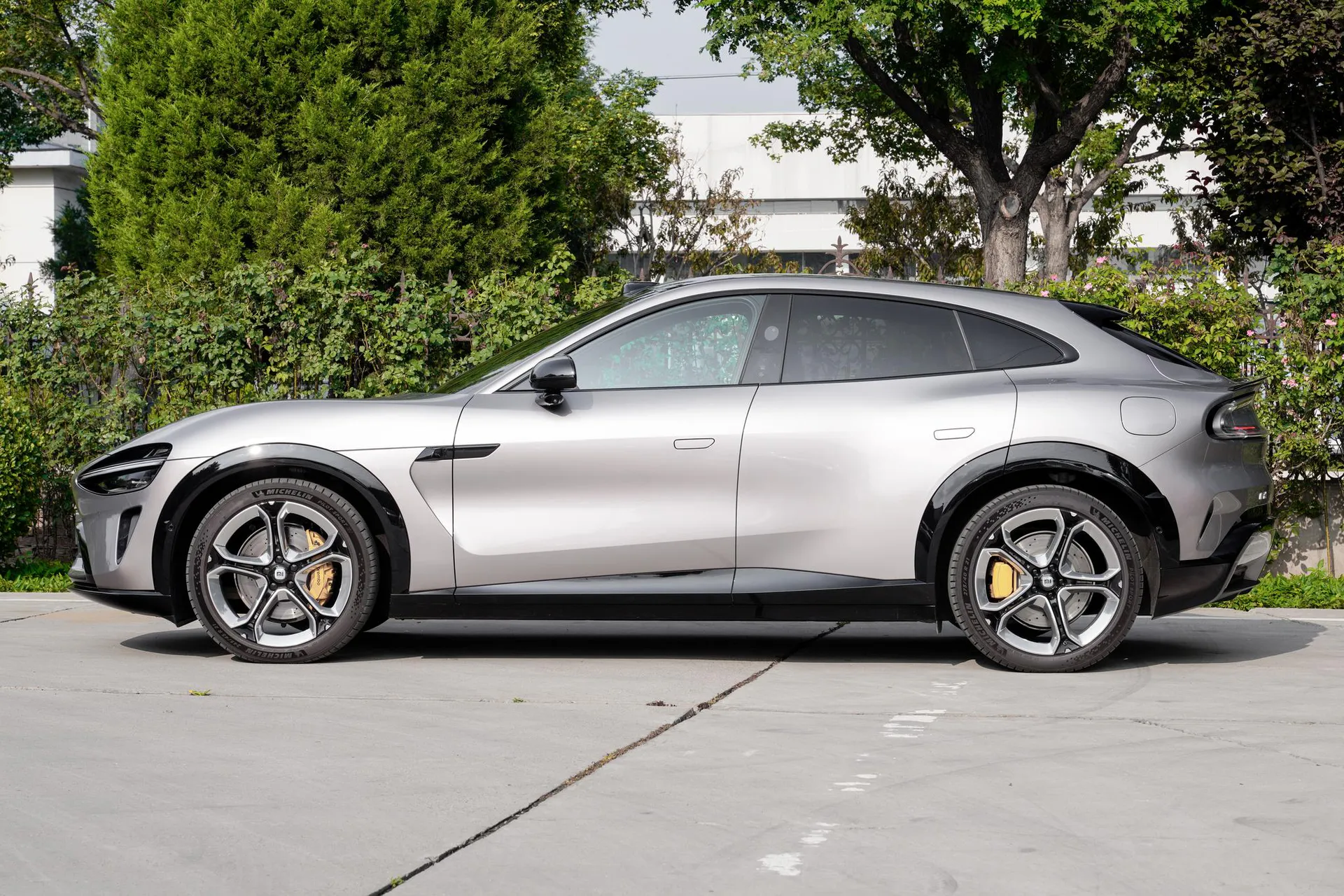  YU7 AWD Max