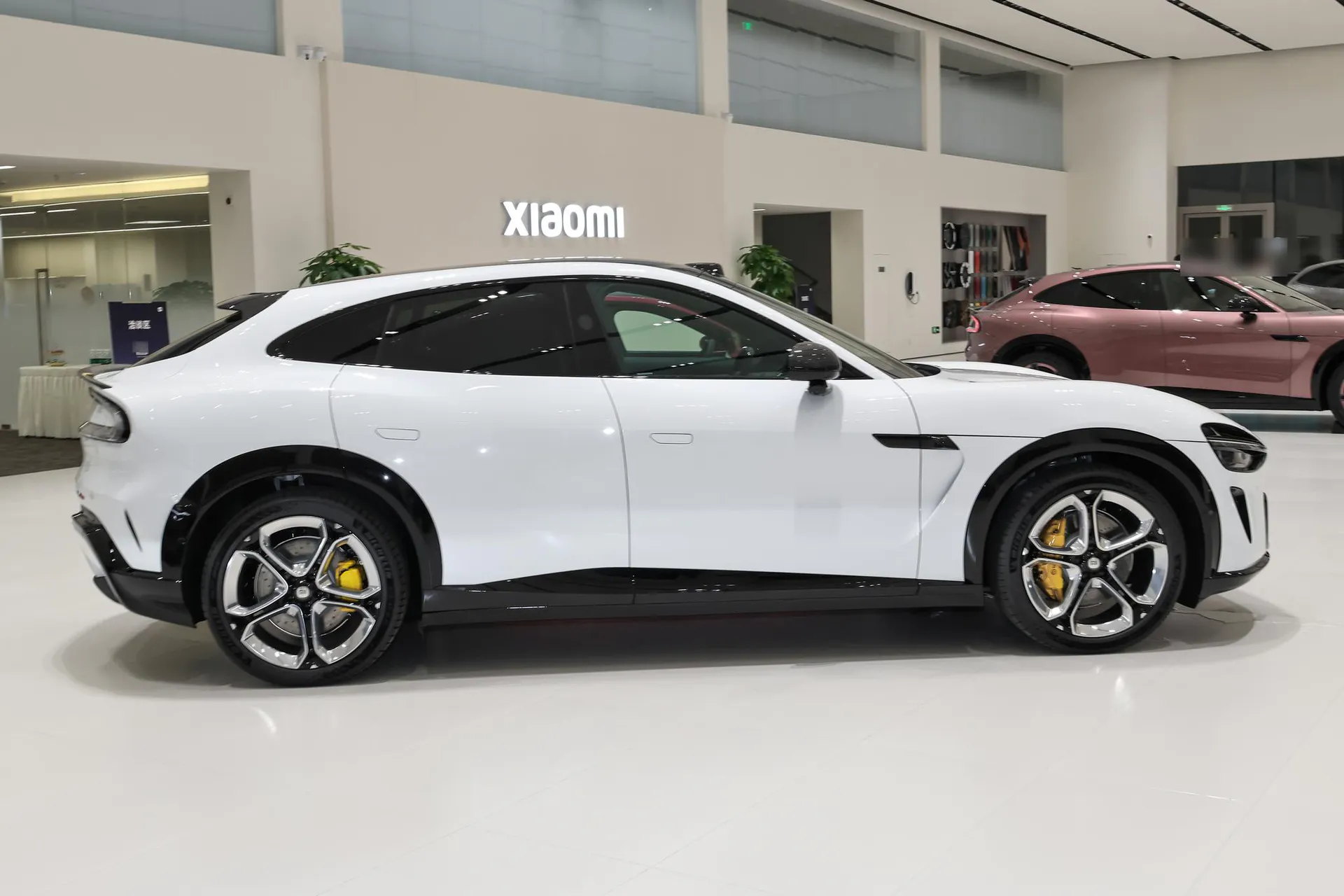  YU7 AWD Max