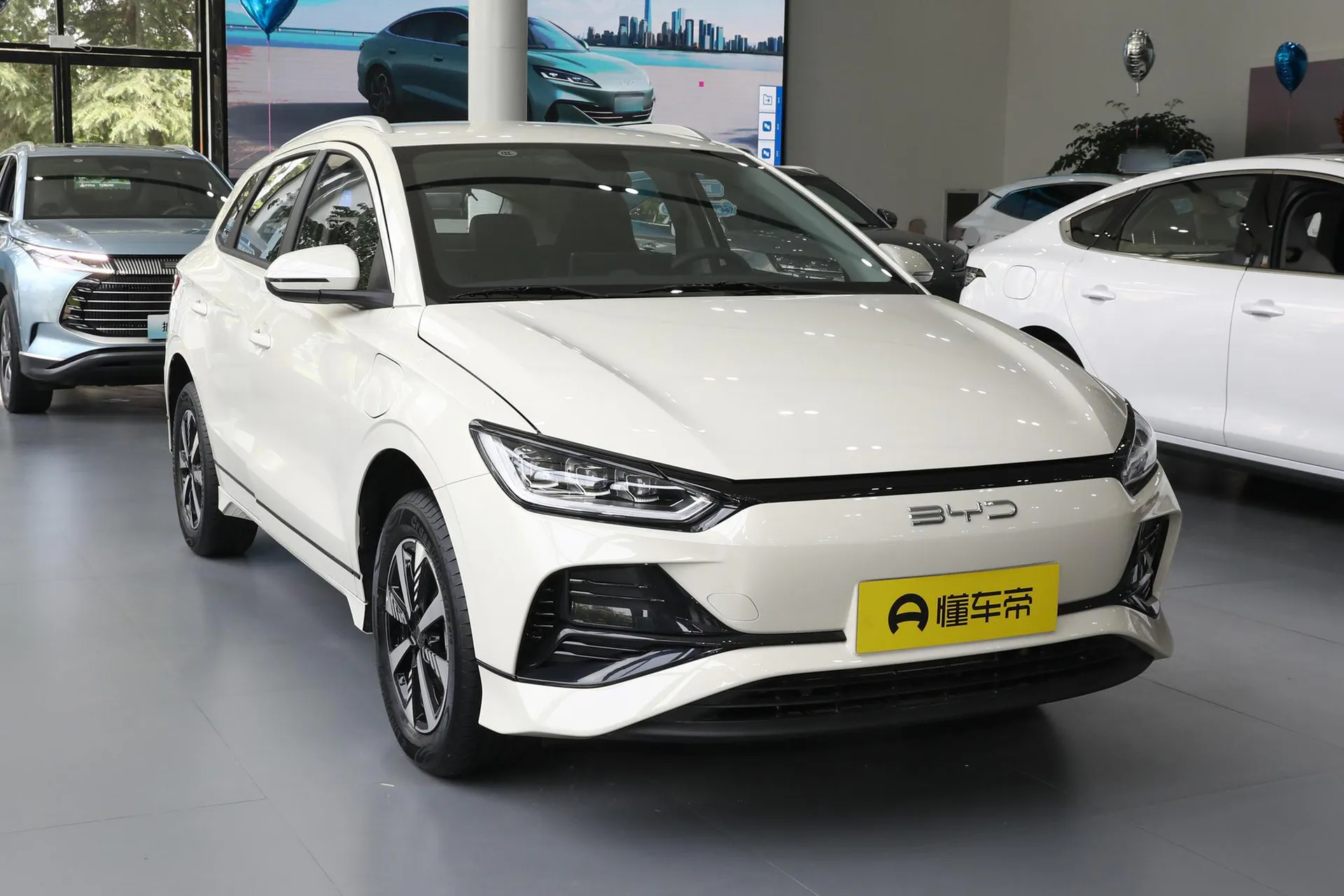 E2 Glory Luxury