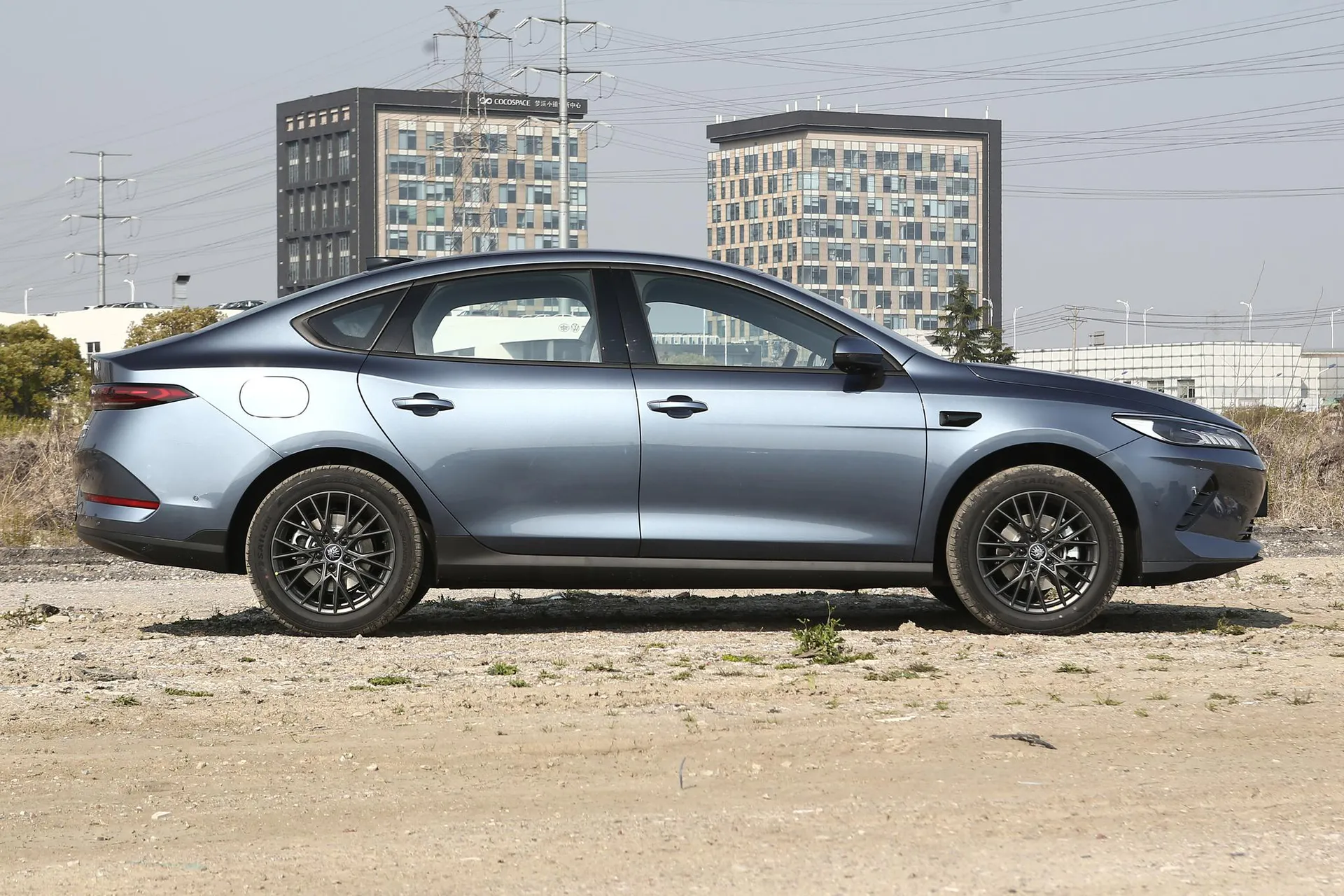  Qin Plus EV Smart Driving 420 KM Leading