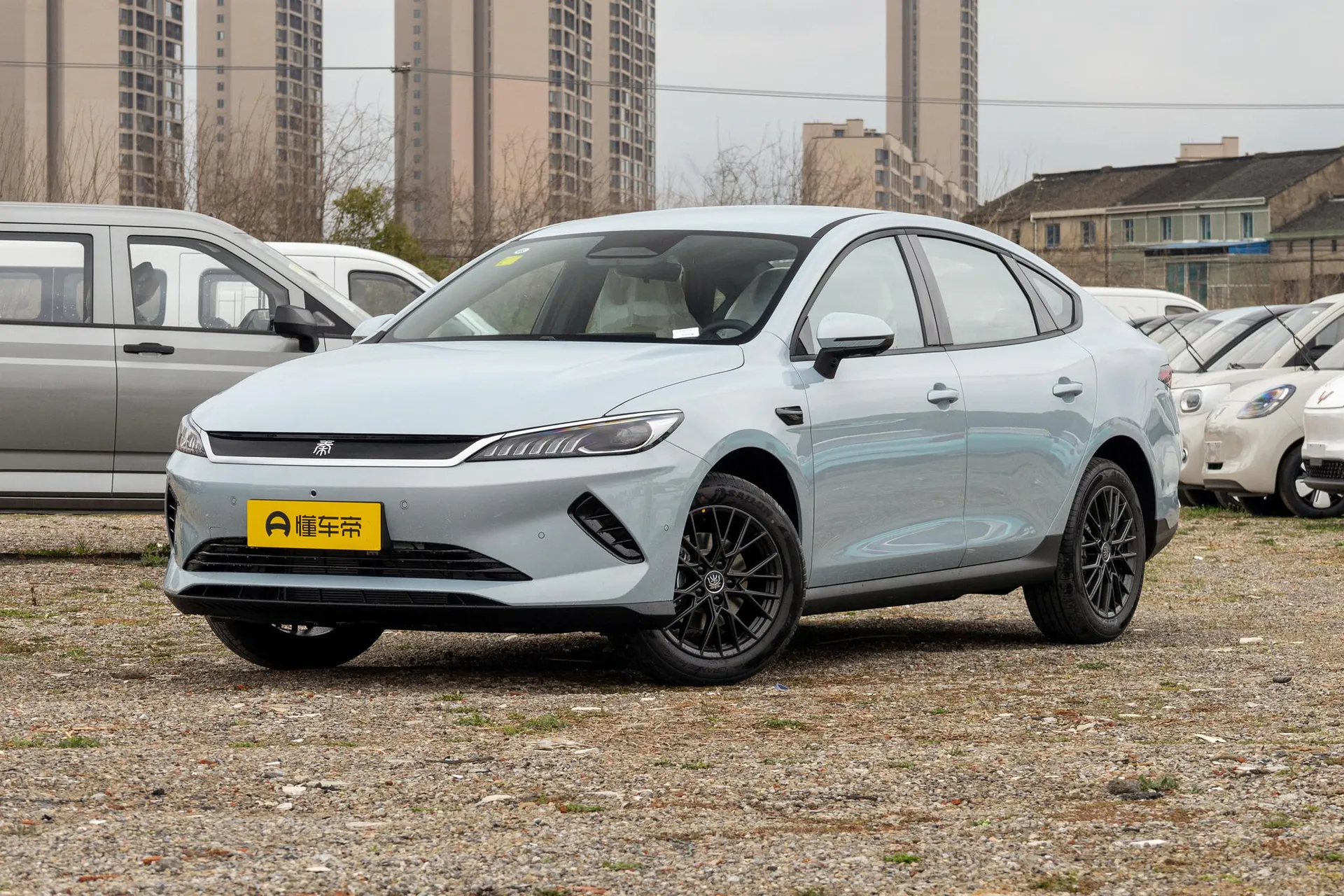 Qin Plus EV Smart Driving 420 KM Leading