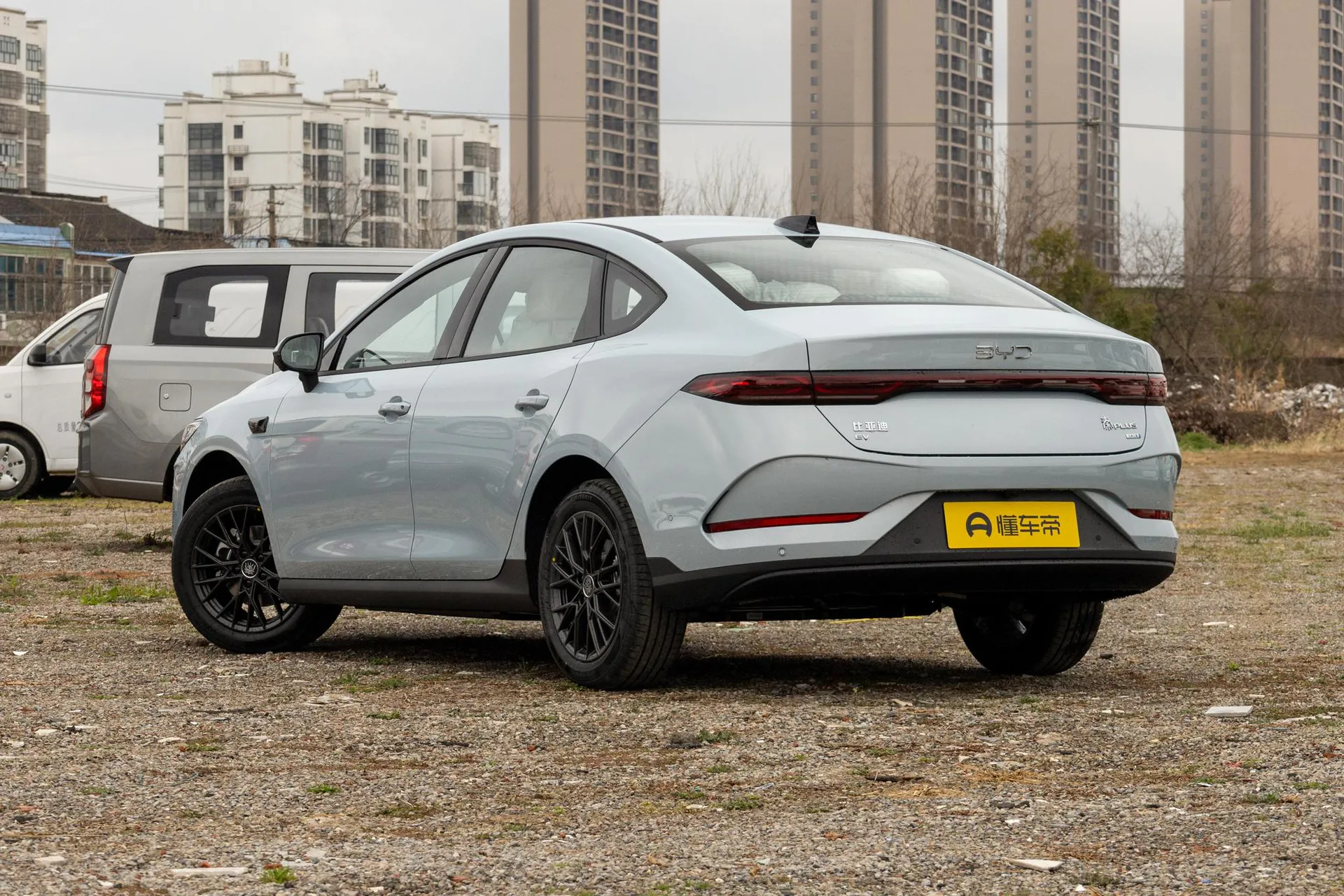  Qin Plus EV Smart Driving 420 KM Leading
