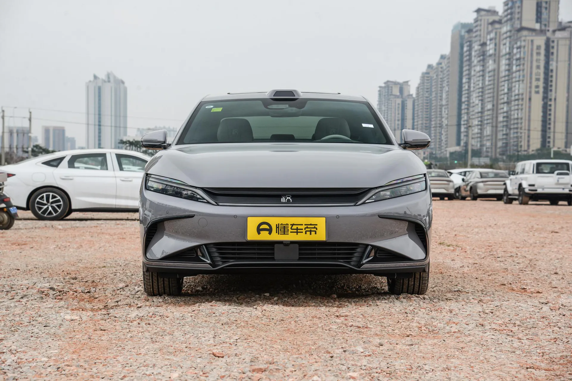  Han EV Smart Driving 701 KM LiDAR Flagship