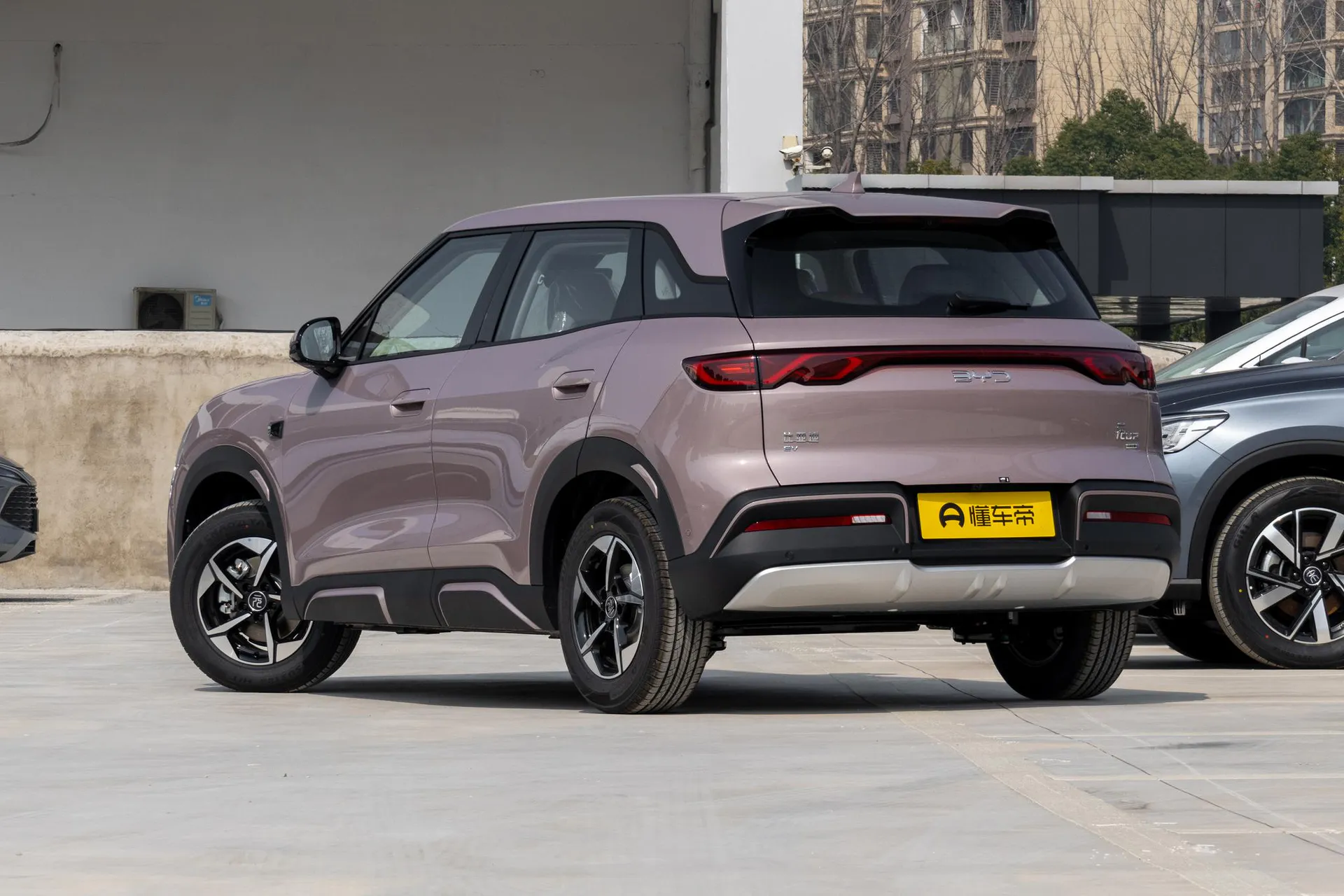  Yuan Up Smart Drive 401 KM Leading