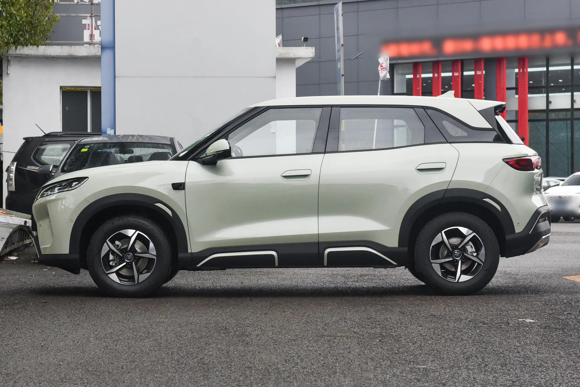  Yuan Up Smart Drive 401 KM Leading
