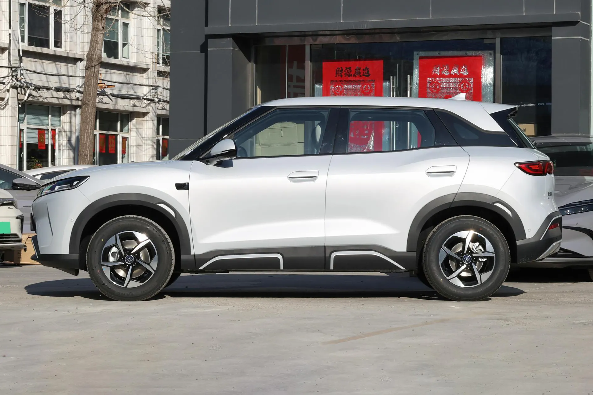  Yuan Up Smart Drive 401 KM Leading