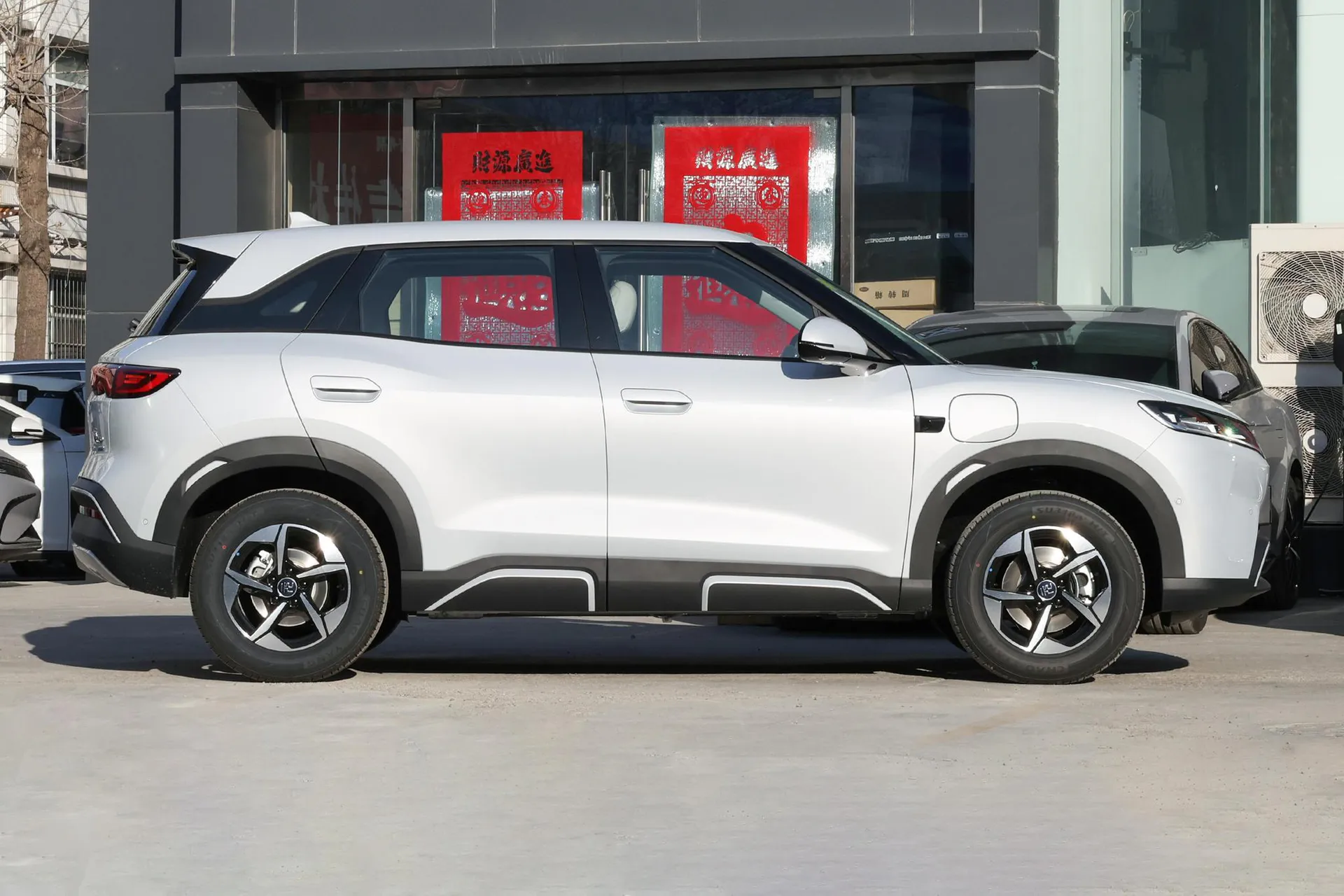  Yuan Up Smart Drive 401 KM Leading