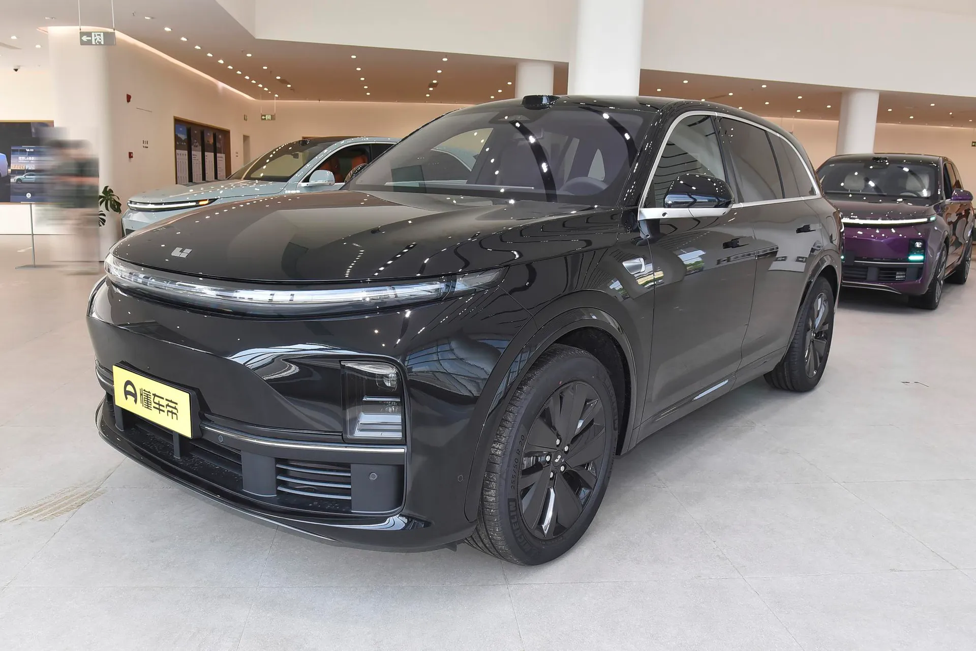 Внедорожник Li Auto L7 Pro Smart Refreshed (2025)