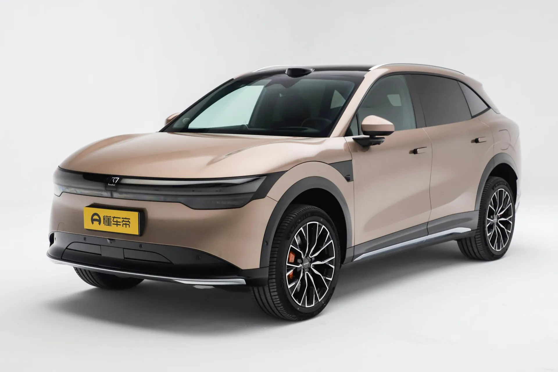  7X 100kWh Long Range RWD Smart Driving