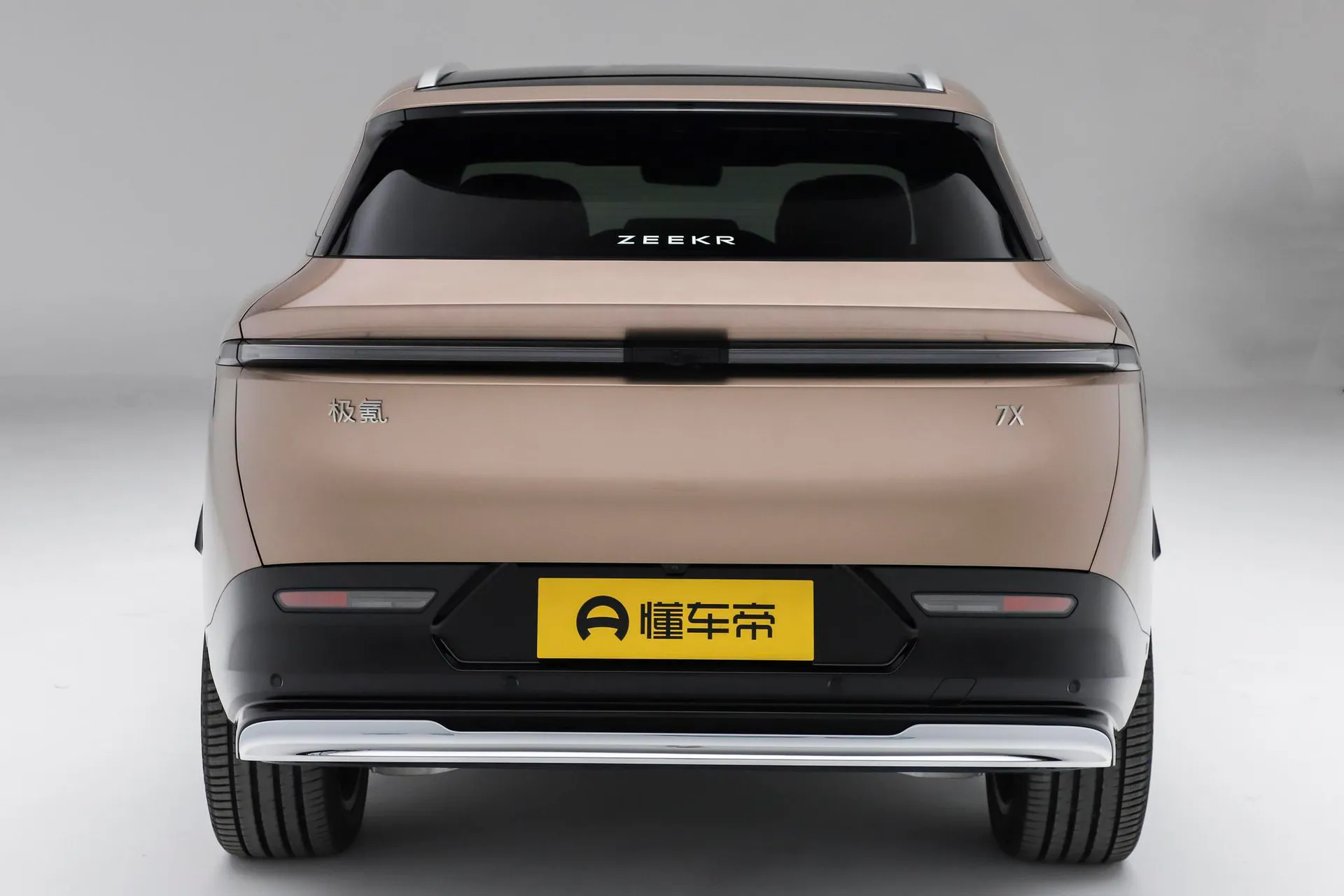 7X 100kWh Long Range RWD Smart Driving