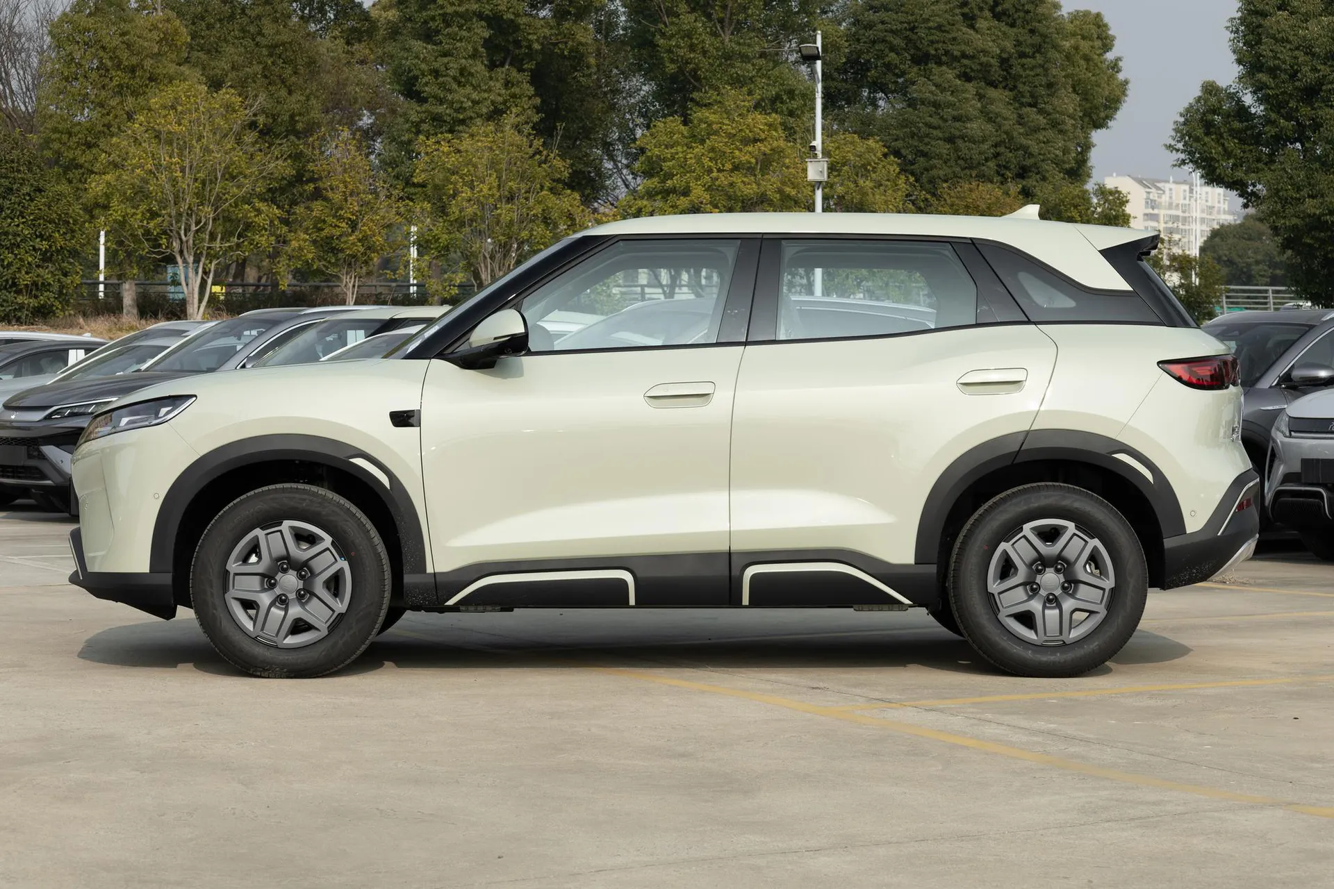  Yuan Up Smart Drive 401 KM Vitality
