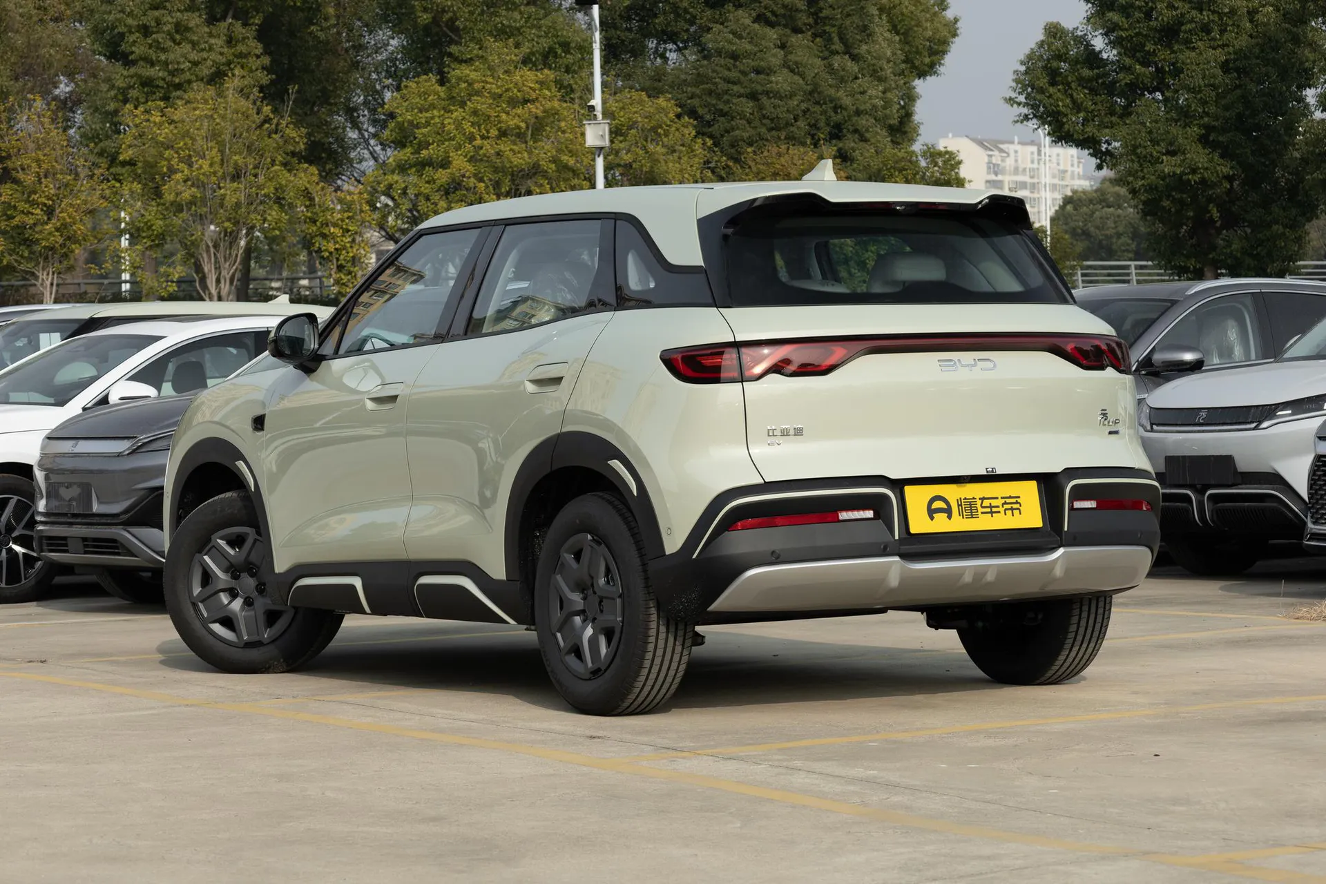  Yuan Up Smart Drive 401 KM Vitality
