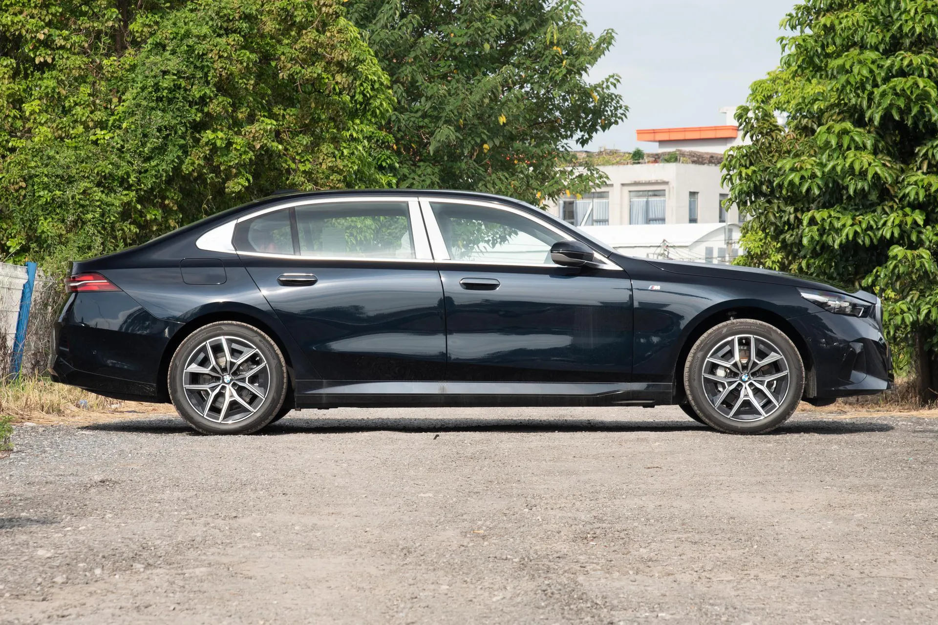  i5 Facelift eDrive 35 L M Sport