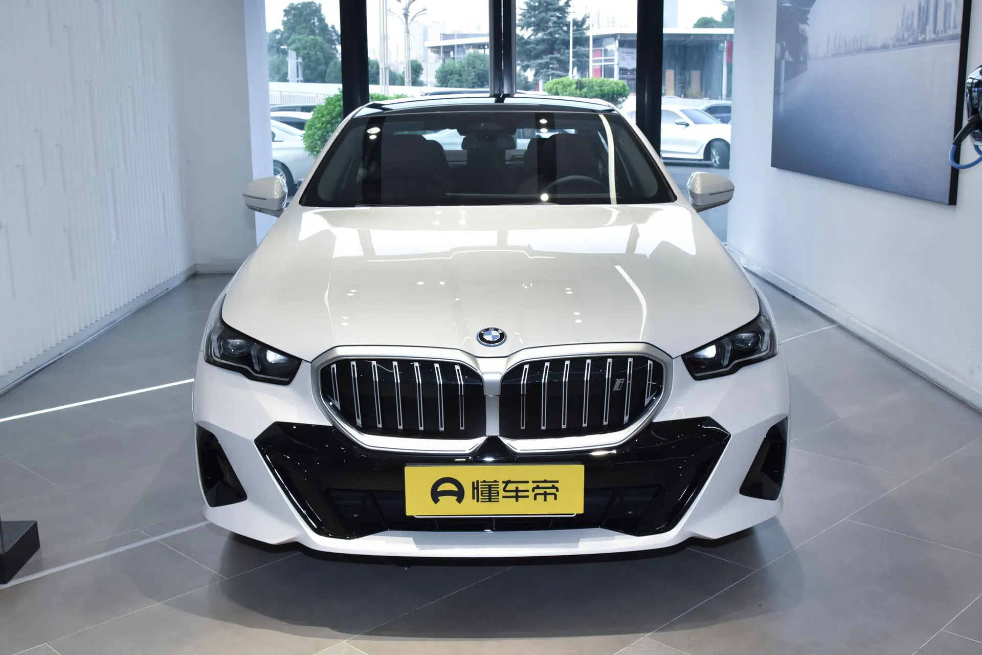  i5 Facelift eDrive 35 L M Sport