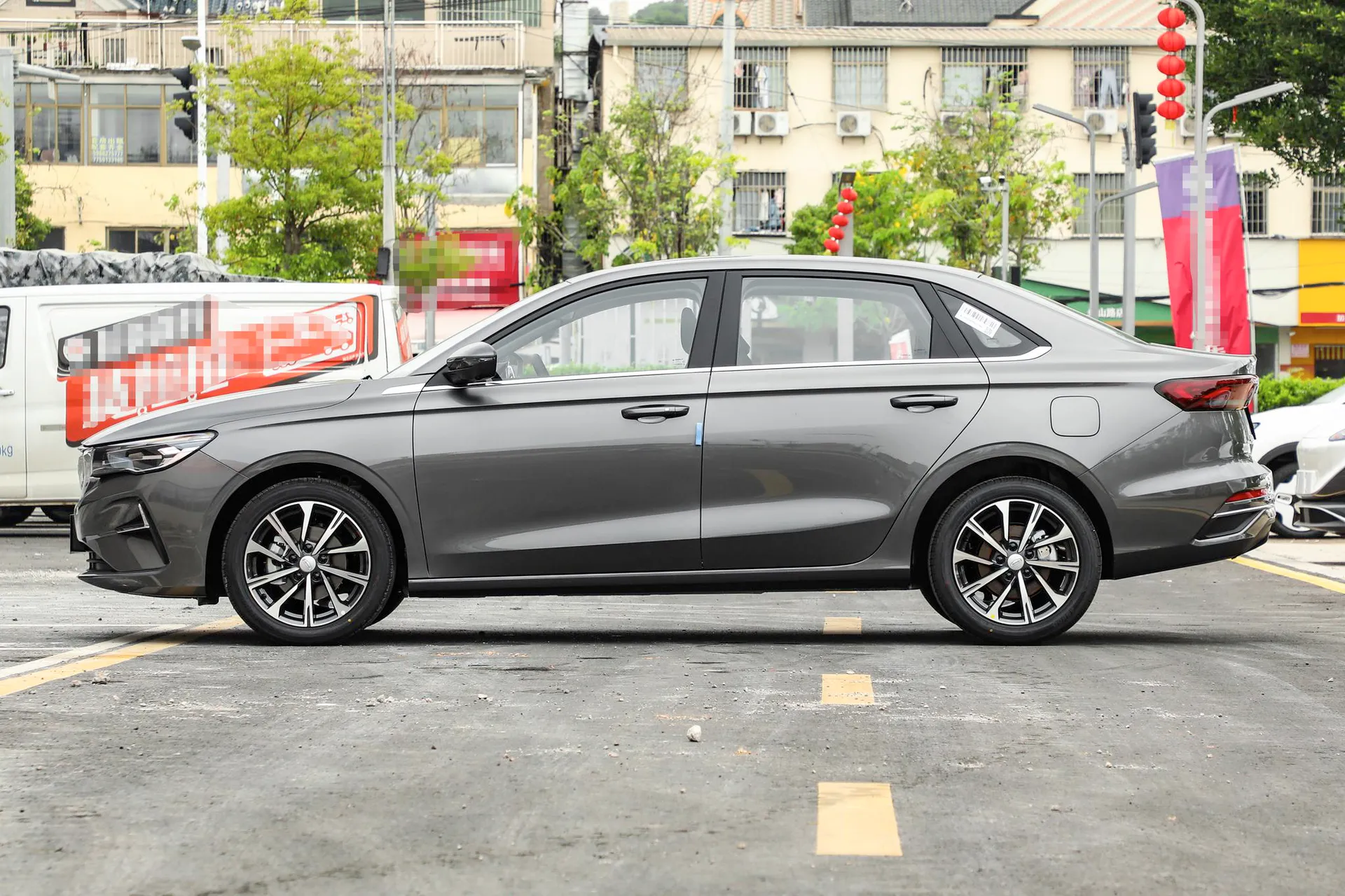  Emgrand 4 Million Commemorative 1.5L CVT Soar