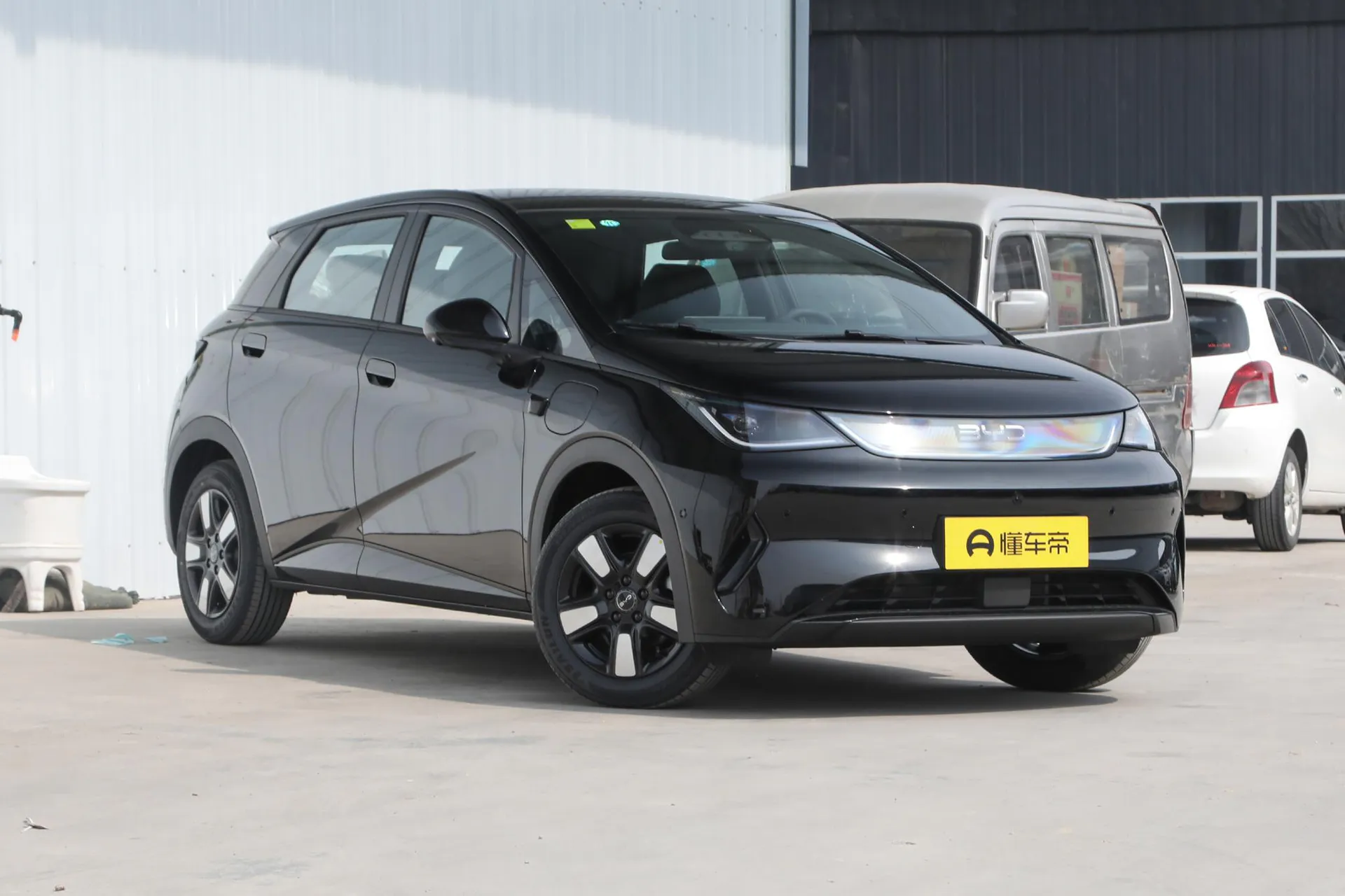  Dolphin Smart Driving 410 KM Fashion