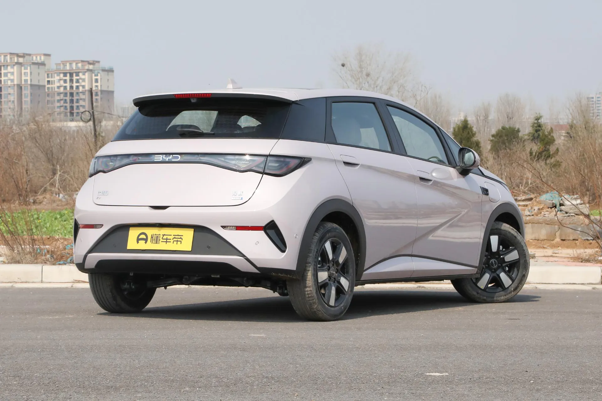  Dolphin Smart Driving 410 KM Fashion