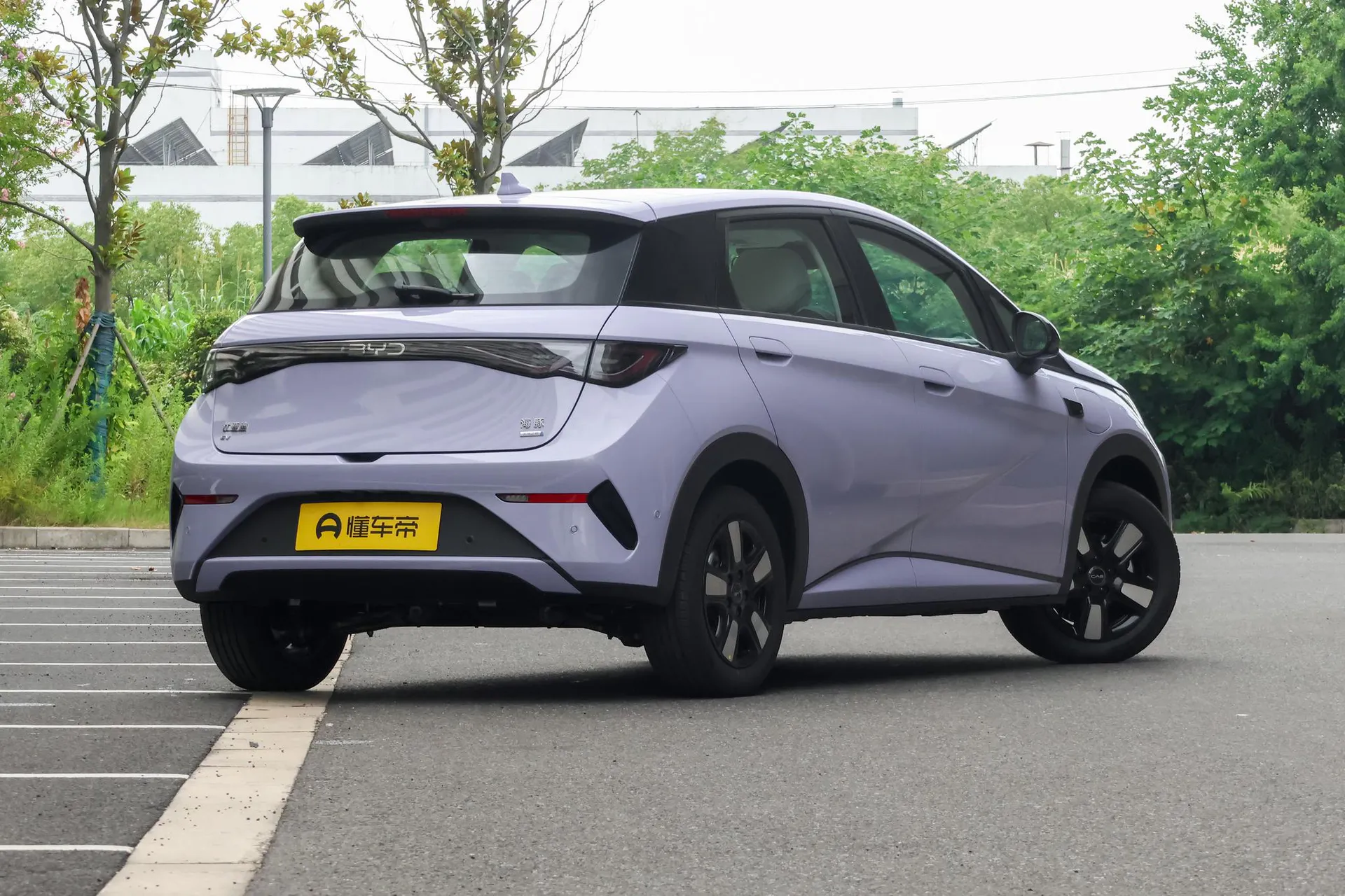  Dolphin Smart Driving 410 KM Fashion