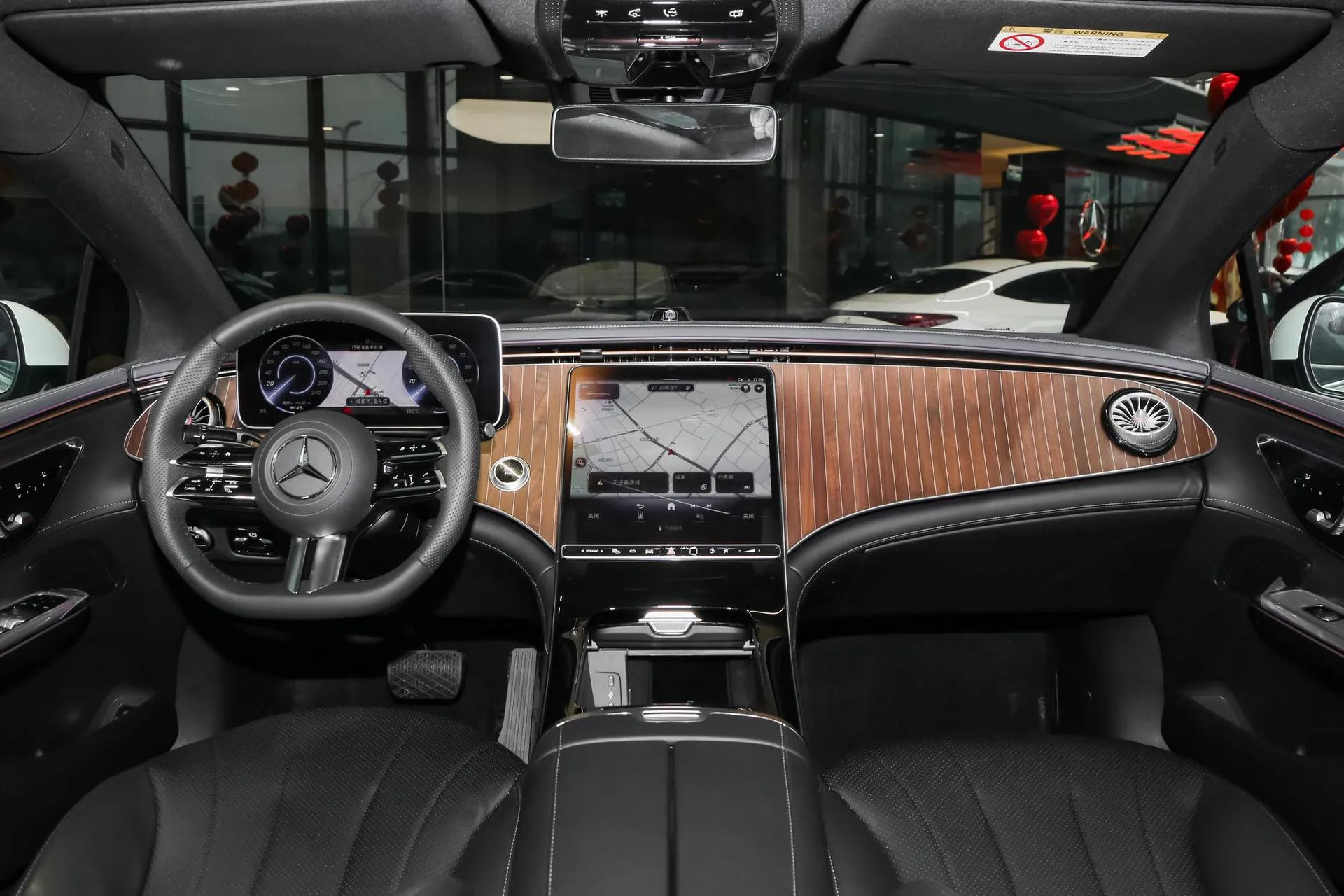  EQE 500 4MATIC Pioneer
