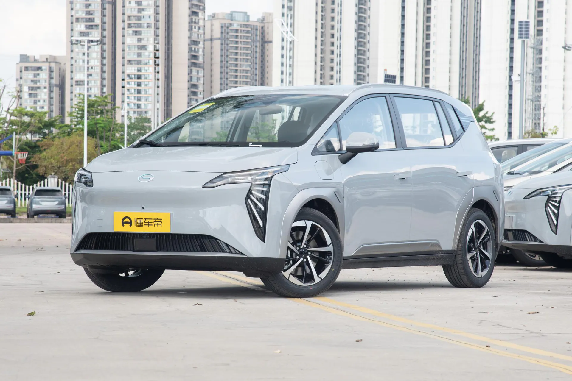  Y Plus 510 Smart Luxury