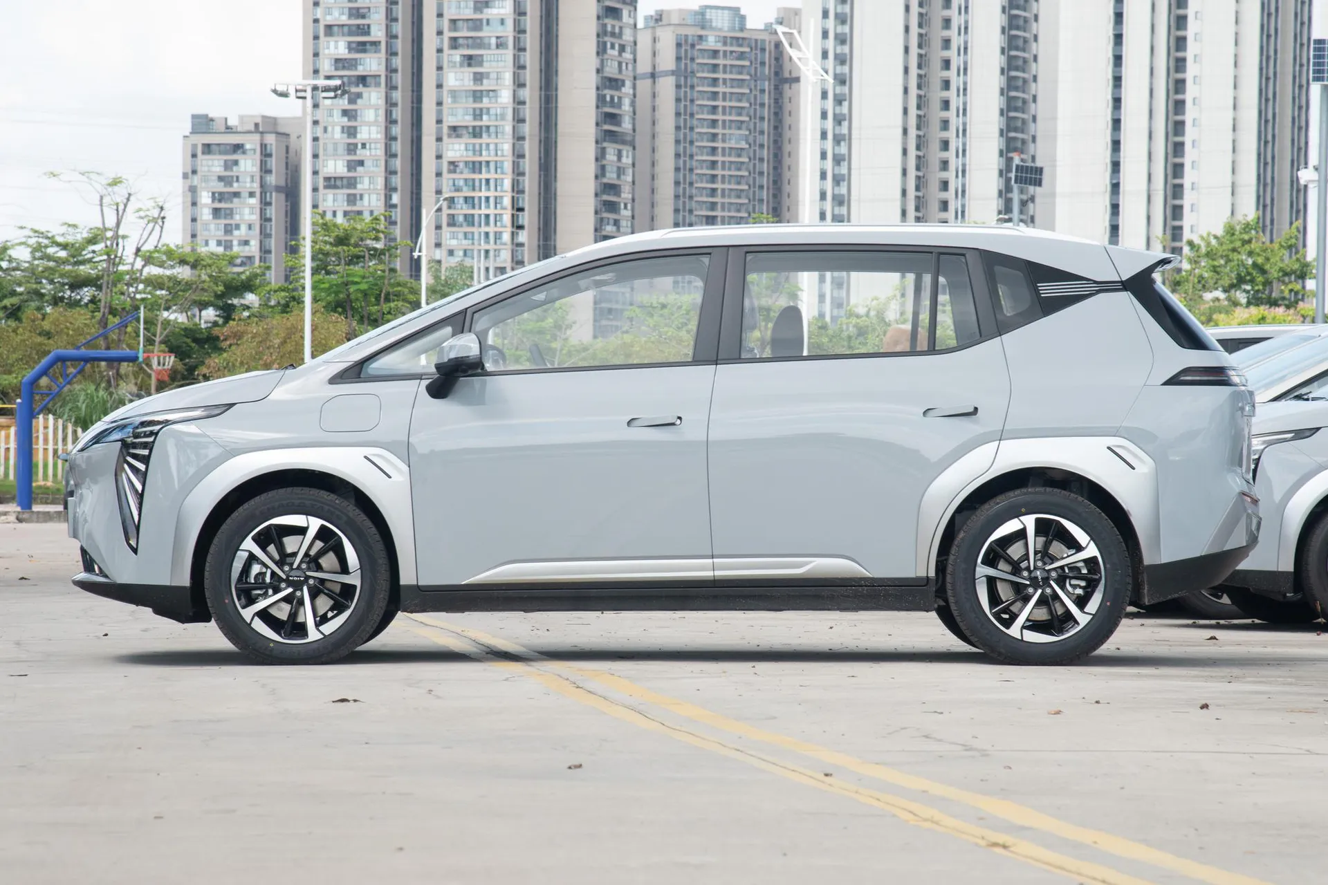  Y Plus 510 Smart Luxury
