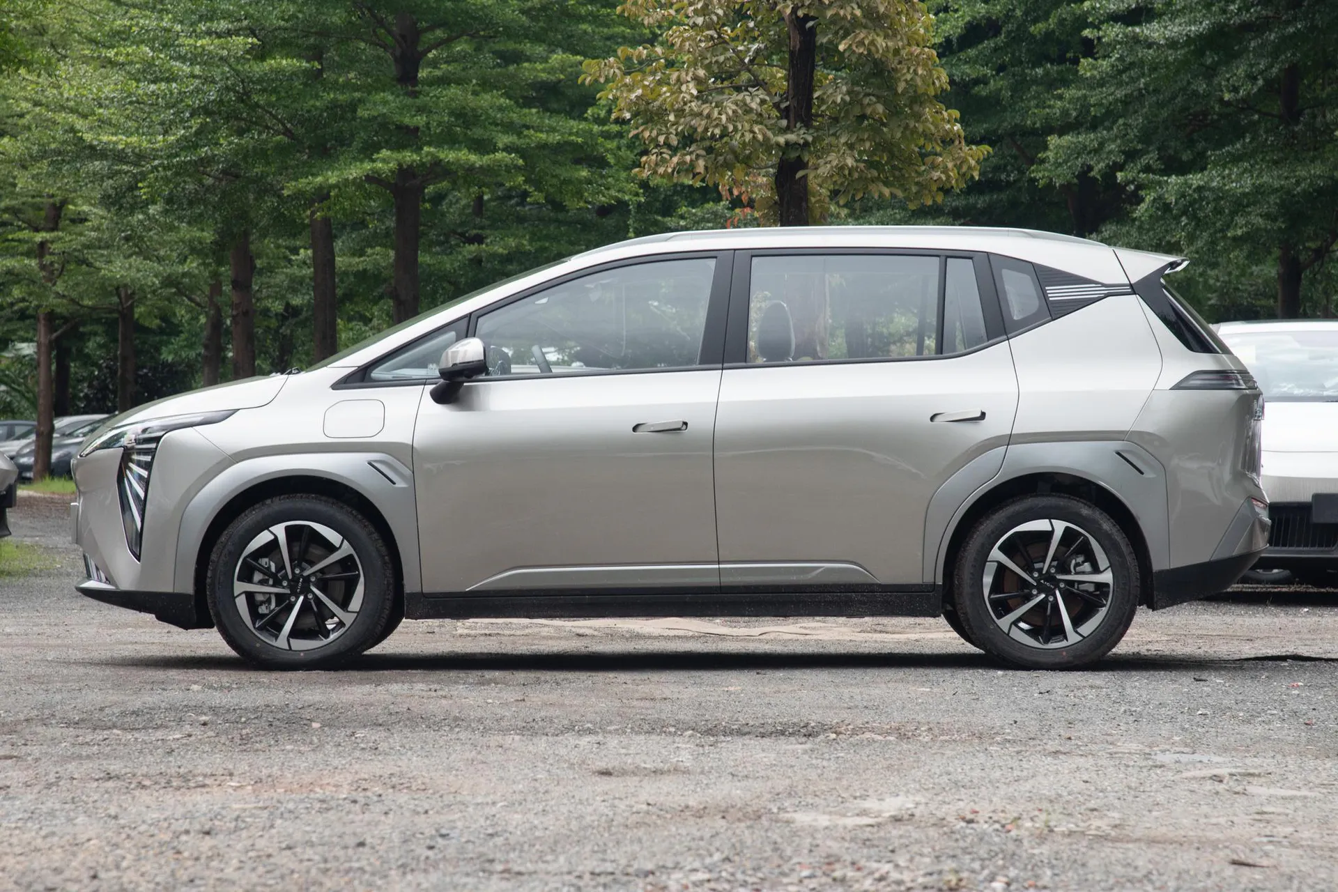  Y Plus 510 Smart Luxury