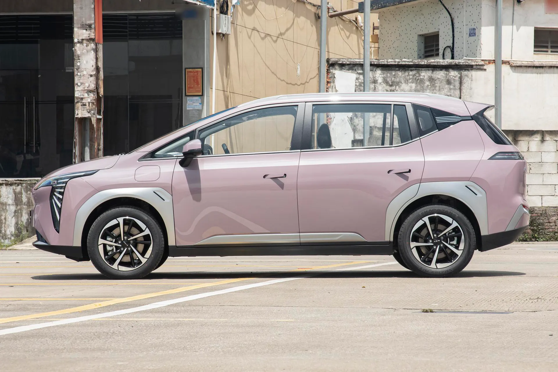  Y Plus 510 Smart Luxury