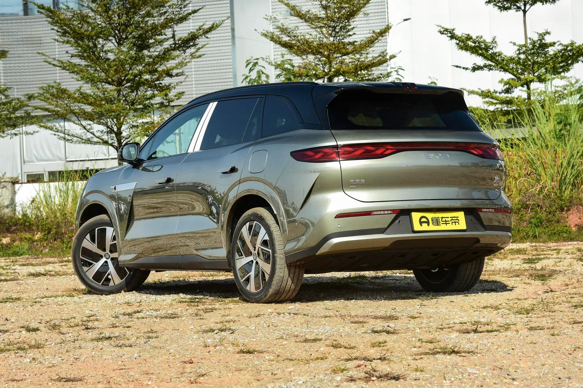  Tang L EV 670 KM RWD LiDAR Flagship