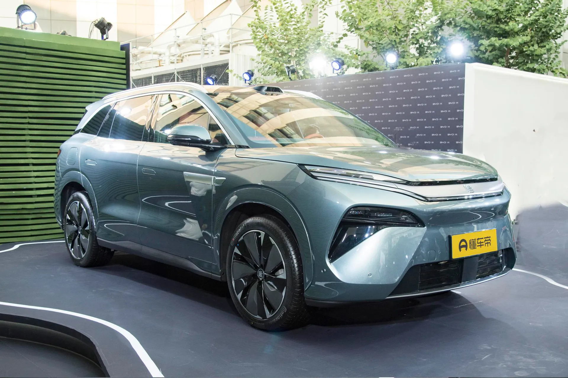  Tang L EV 600 KM AWD LiDAR Flagship