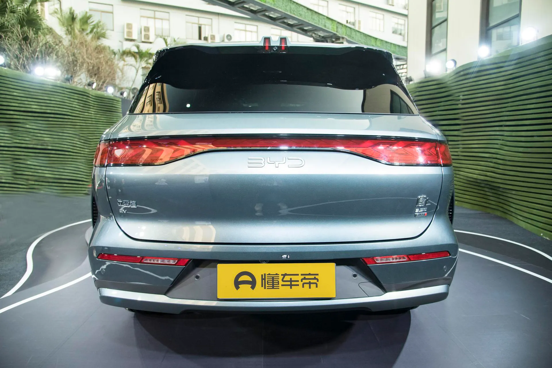  Tang L EV 600 KM AWD LiDAR Flagship