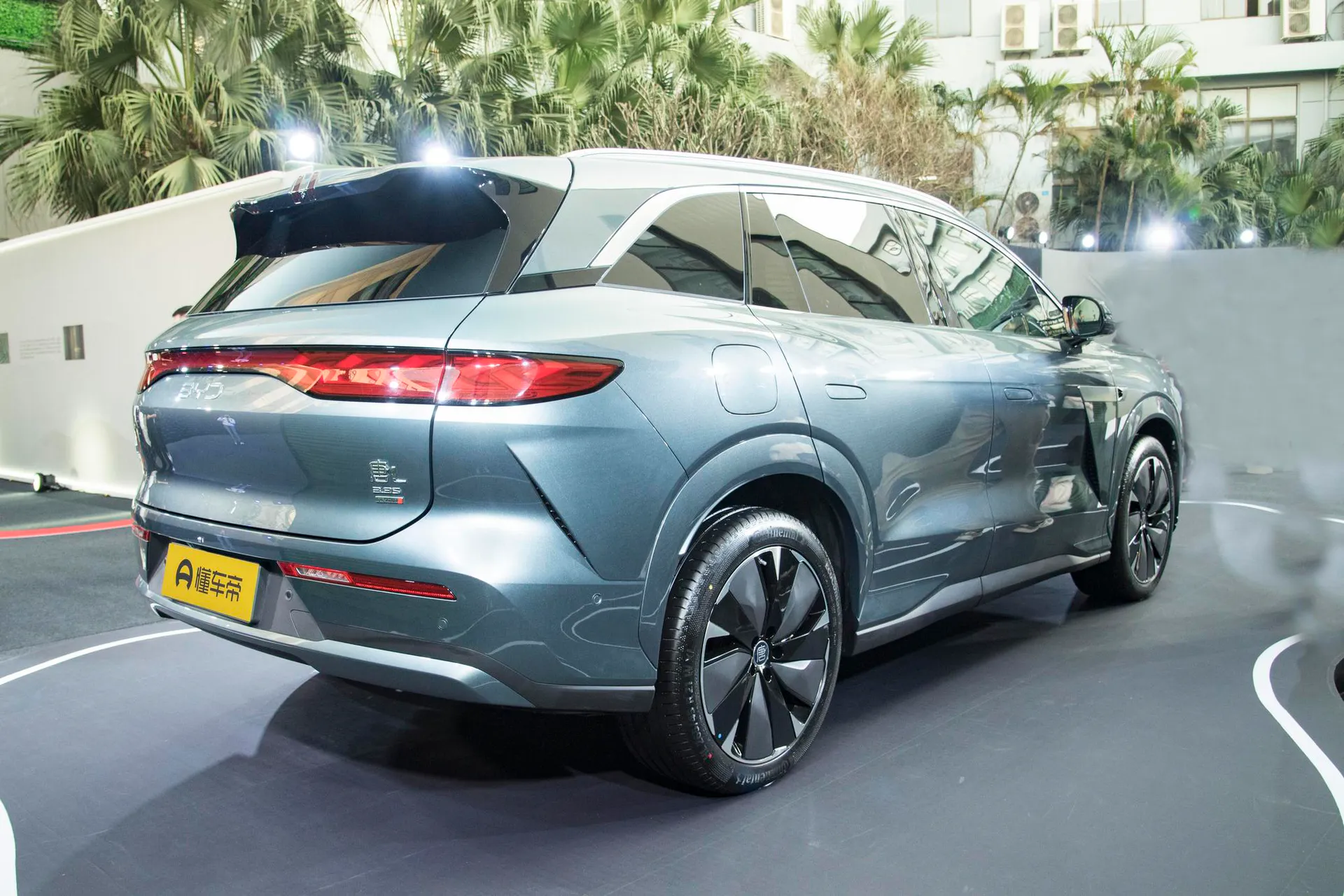  Tang L EV 600 KM AWD LiDAR Flagship