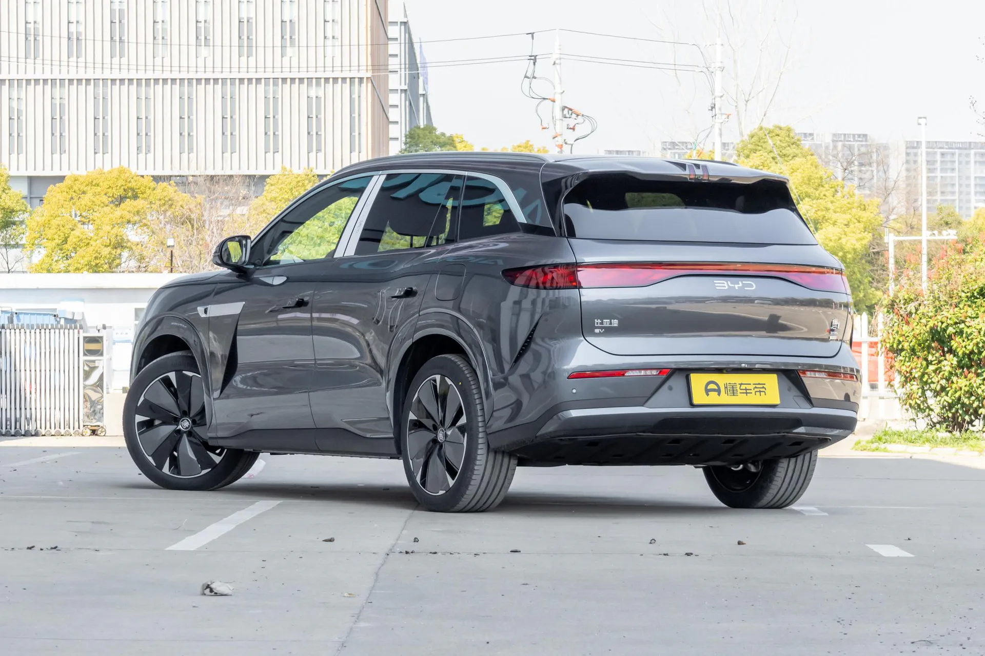  Tang L EV 600 KM AWD LiDAR Flagship