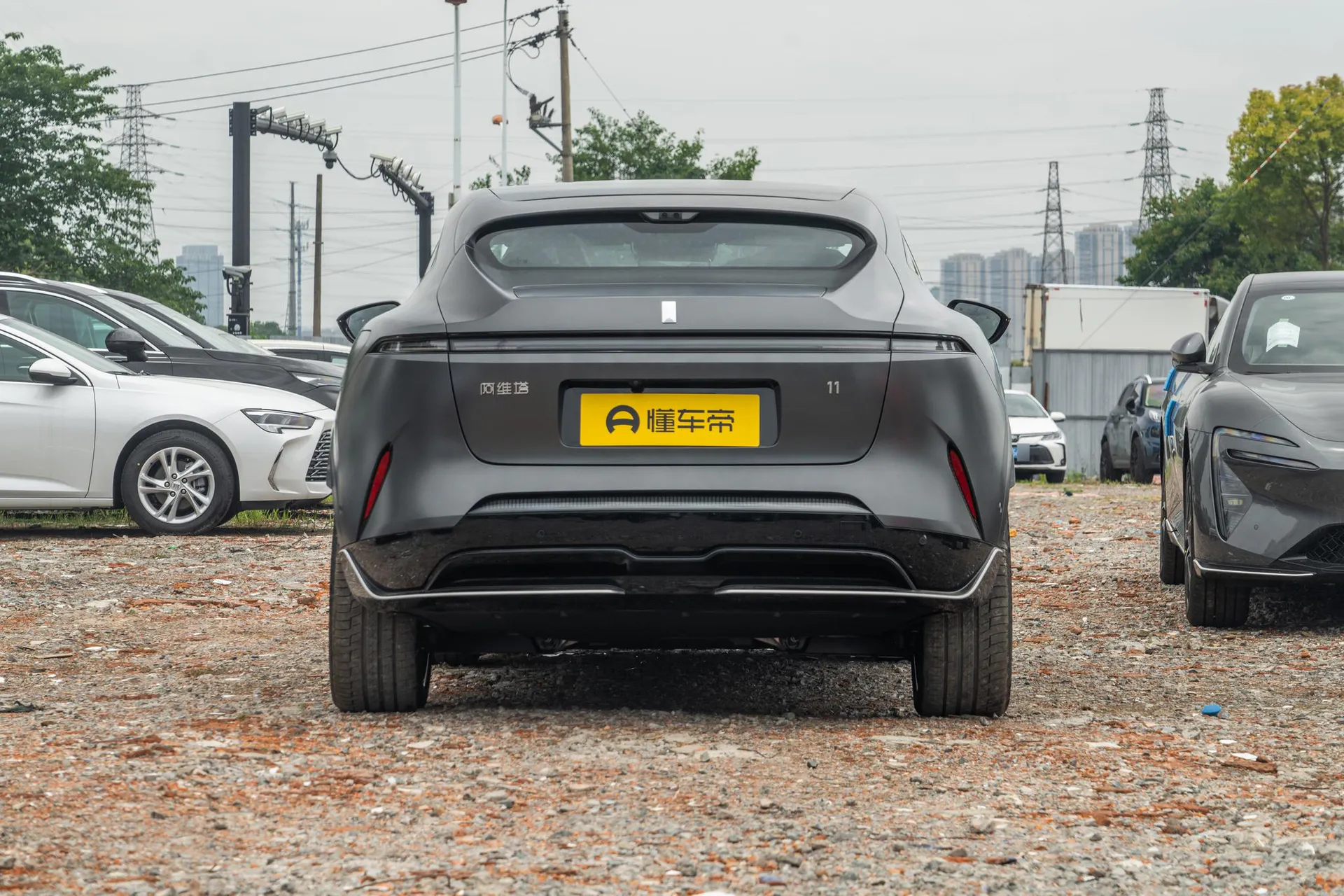  11 Facelift Ultra AWD EV